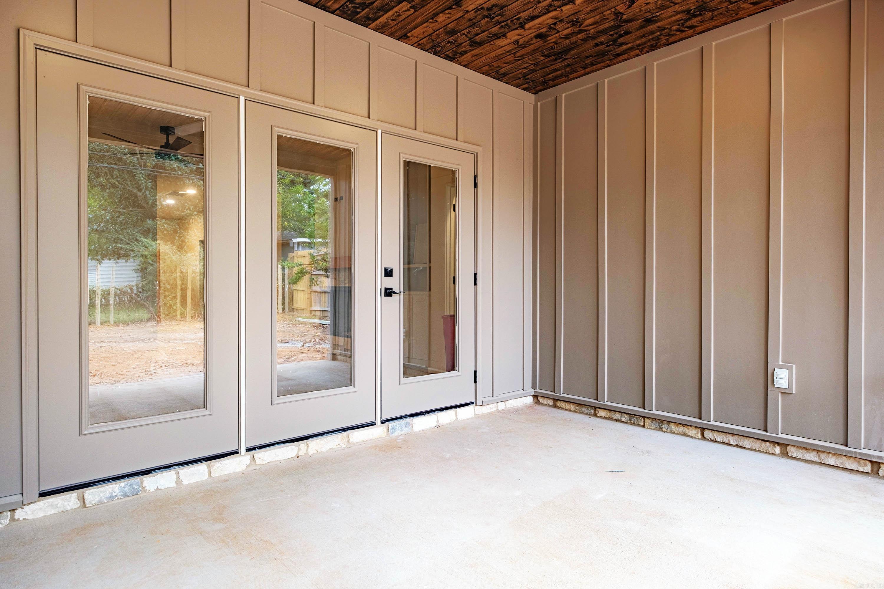 CAMMACK WOODS - Residential