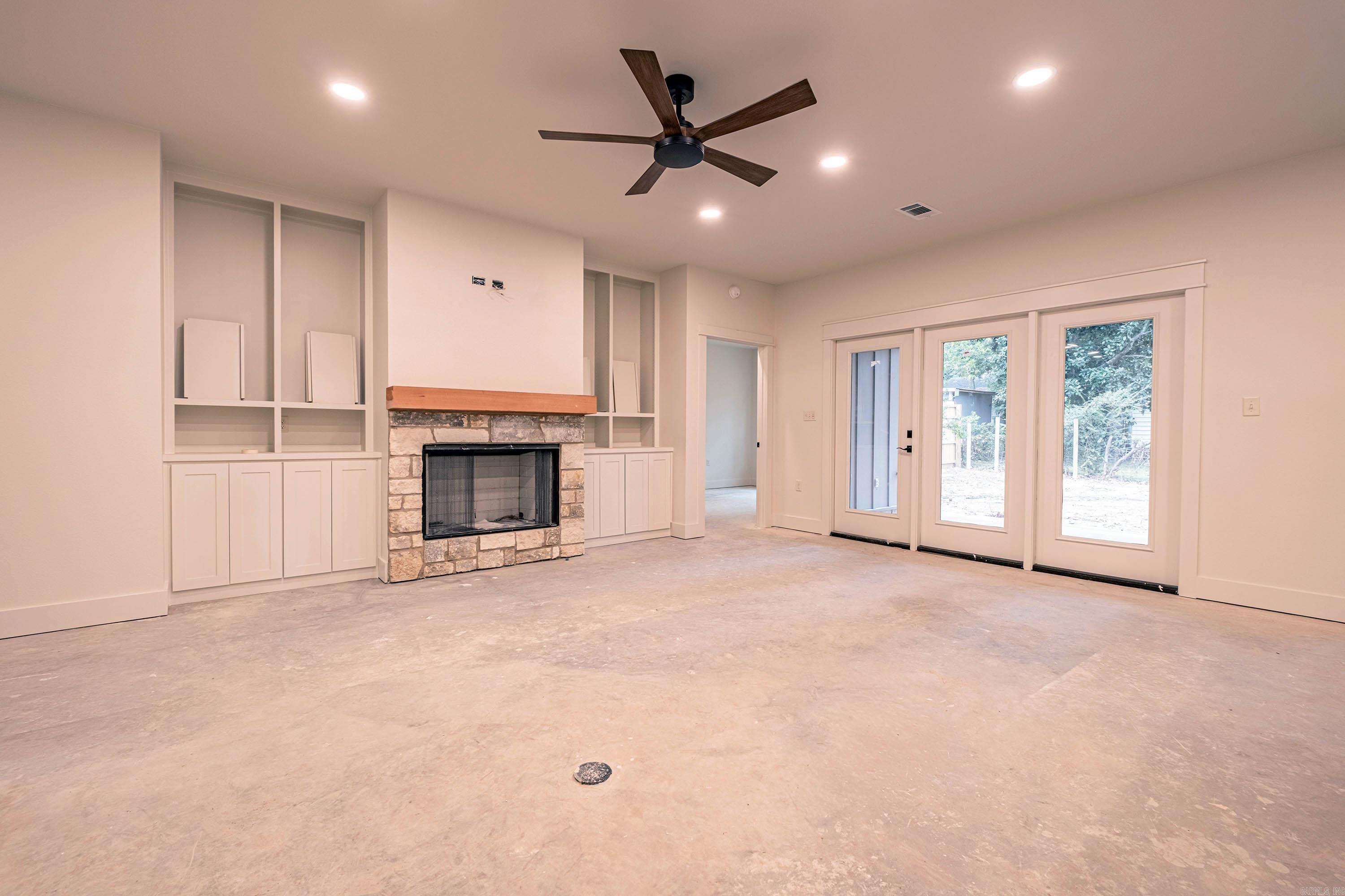 CAMMACK WOODS - Residential