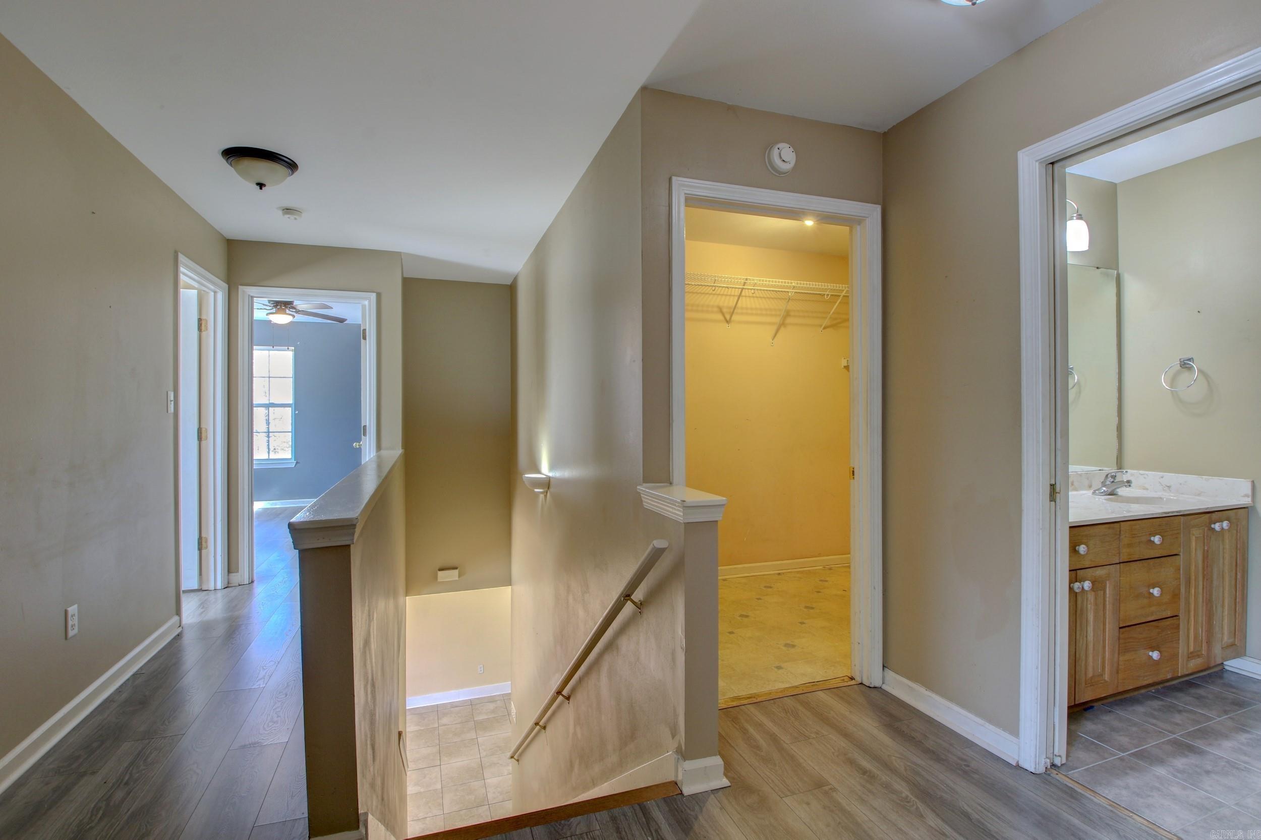 HARTFORD HILLS - Residential