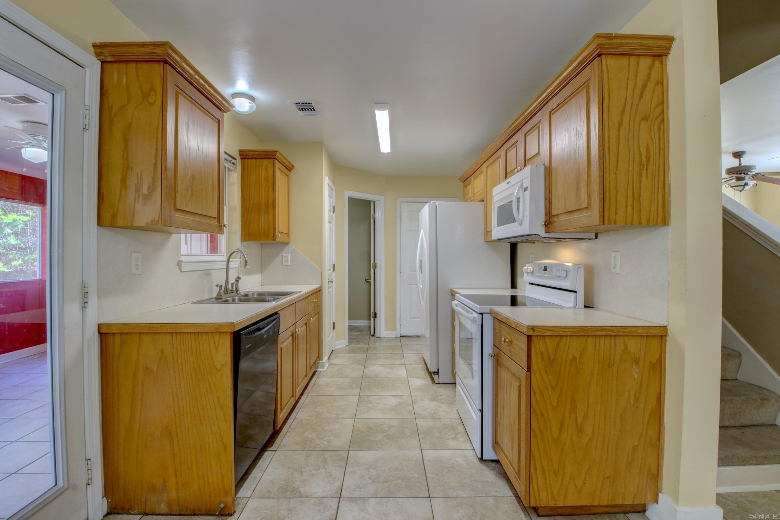 HARTFORD HILLS - Residential