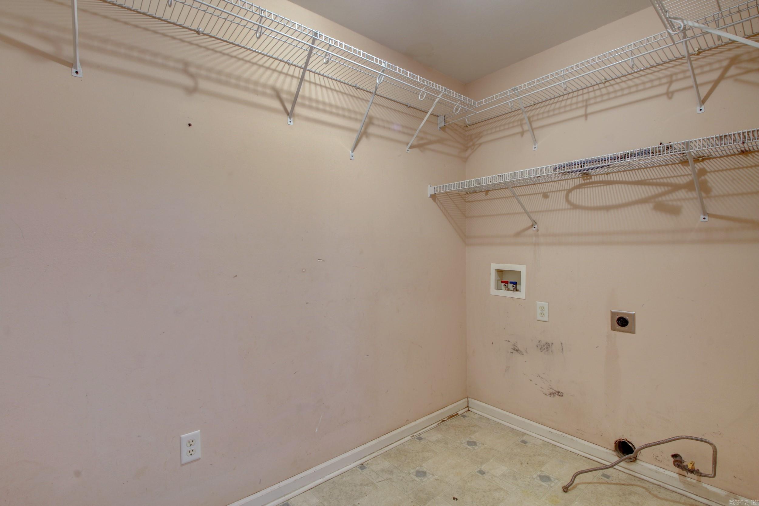 HARTFORD HILLS - Residential