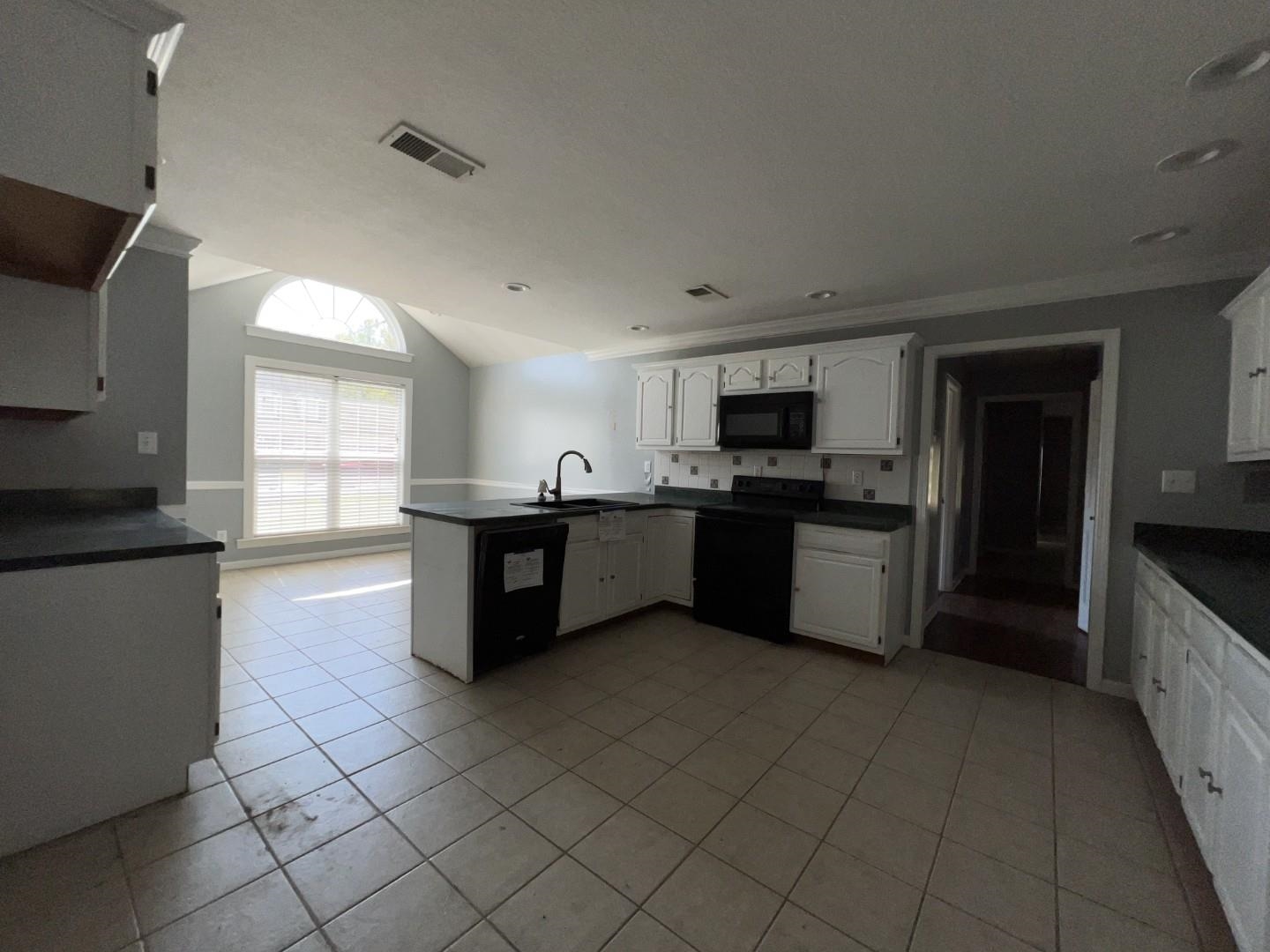 Country Lake Estates - Residential