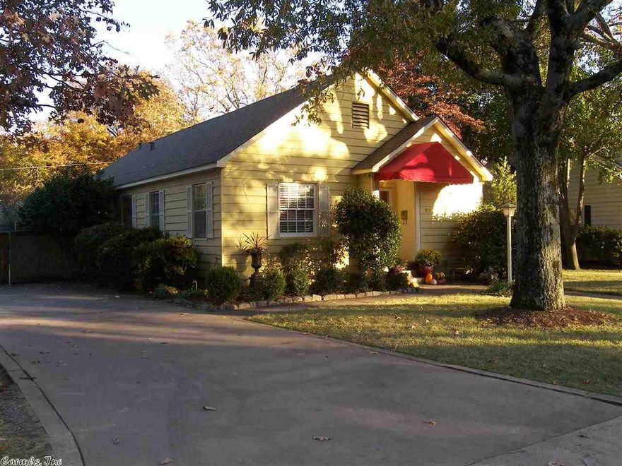 Fantastic bungalow in the Heights.  This 3/2 with 2070sf is perfect for those looking for a home in Forest Park school district and the convenience of living close to fine dining, shopping and entertainment on Kavanaugh in the Heights.  Kitchen and baths were remodeled in 2007.  Front bath updated in 2014.  New roof 2012.  Floors refinished 2007.  Extra attic insulation 2012. Sprinkler system w/ separate meter in front/back yards. Two bay garage/storage opportunity. Sits on 1.5 lots...