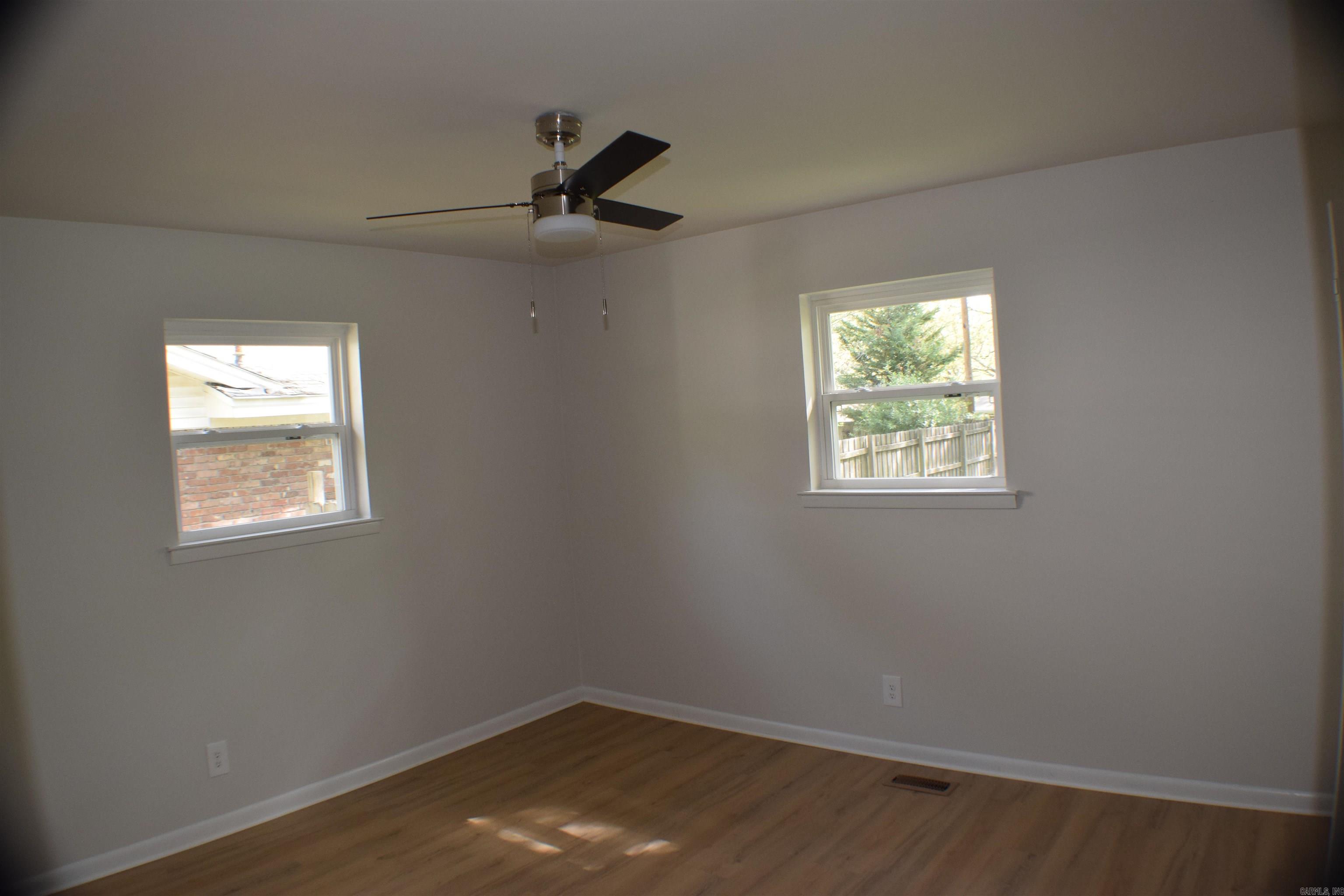 INDIAN HILLS - Residential