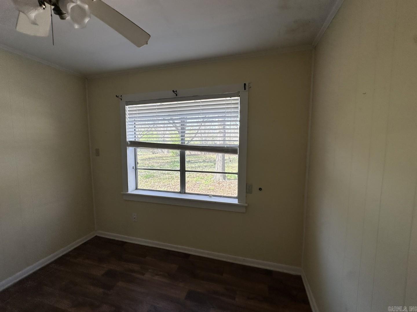 MCGAHHEY/LESLIES - Residential