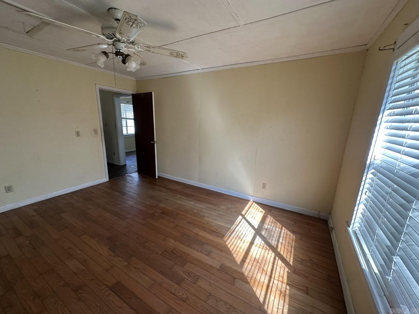 MCGAHHEY/LESLIES - Residential