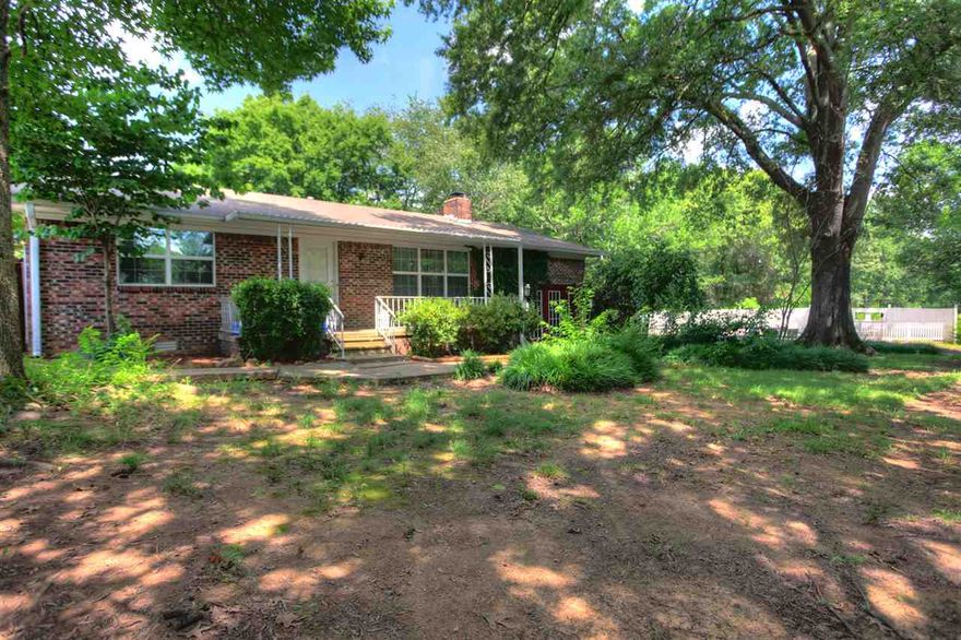 1 acre within Conway city limits.  Inground pool.  So much potential for this lot.  3BR/2BA, sun room, abundance of storage.  Painted cabinets, large eating area.  Great room is perfect for entertaining. SEE IMPORTANT AGENT REMARKS please.