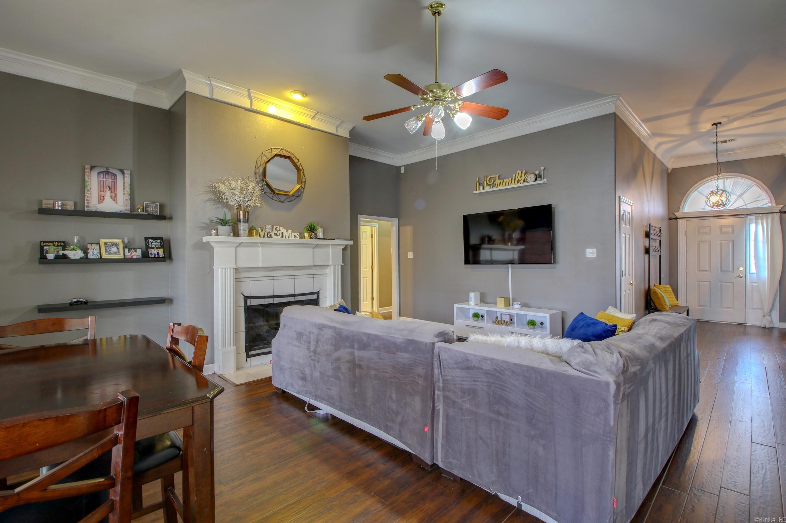 EDGEWATER ADDN - Residential