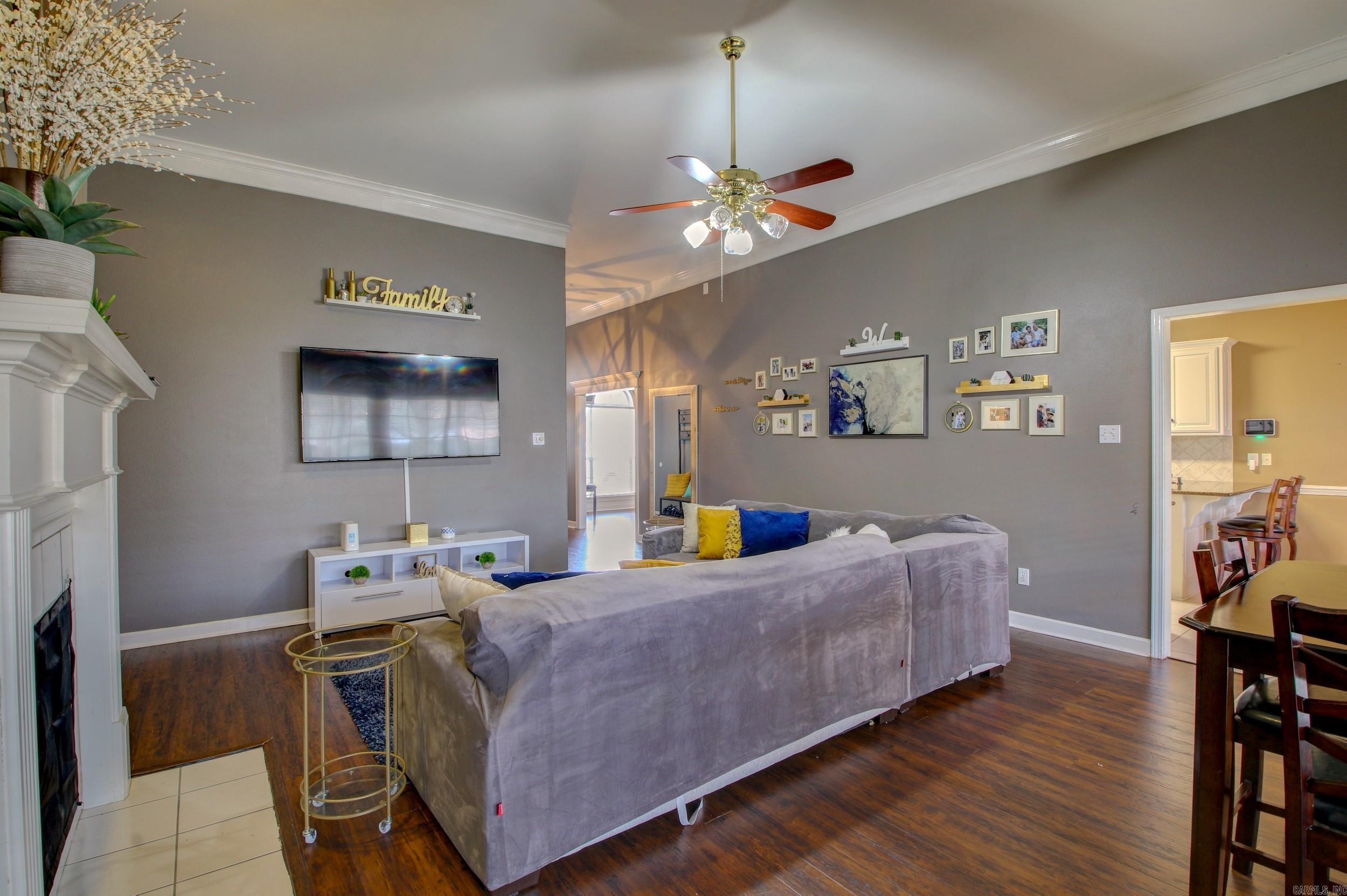 EDGEWATER ADDN - Residential