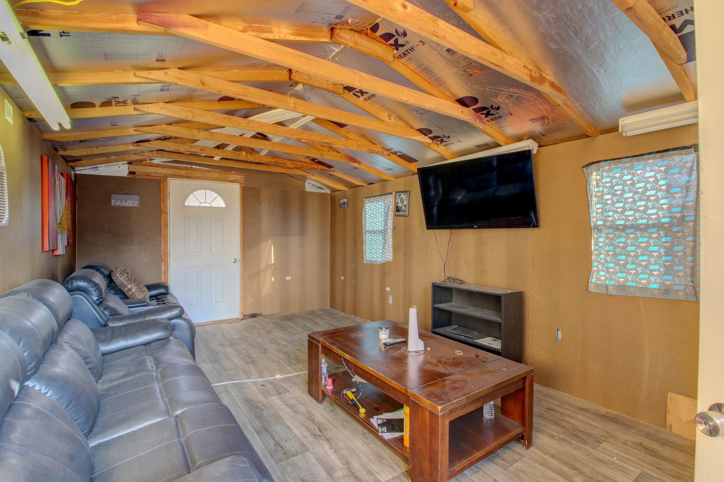 EDGEWATER ADDN - Residential