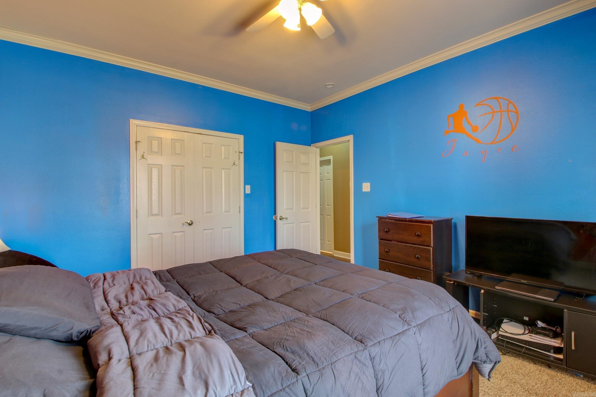 EDGEWATER ADDN - Residential