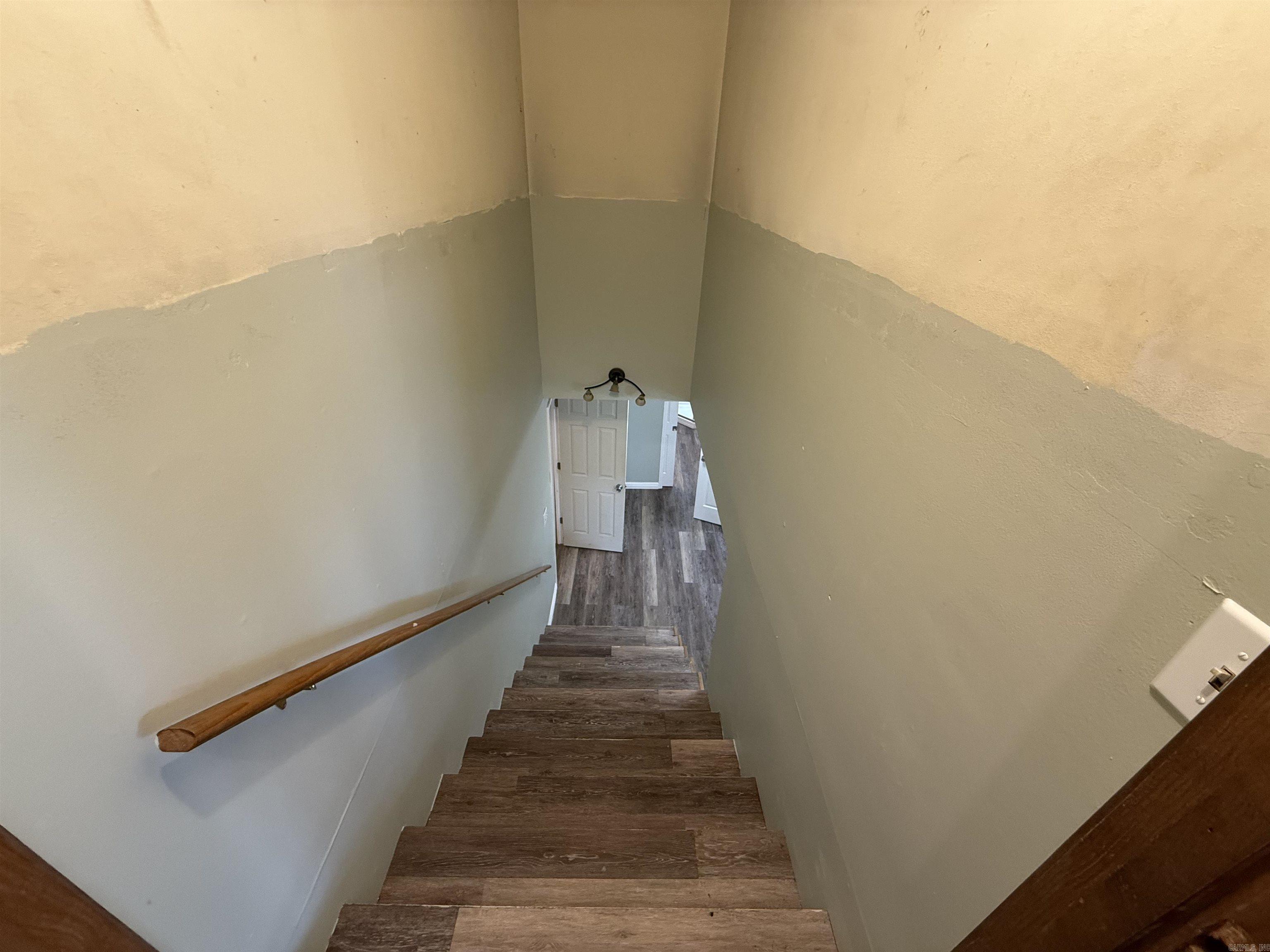 COUNTY - Residential