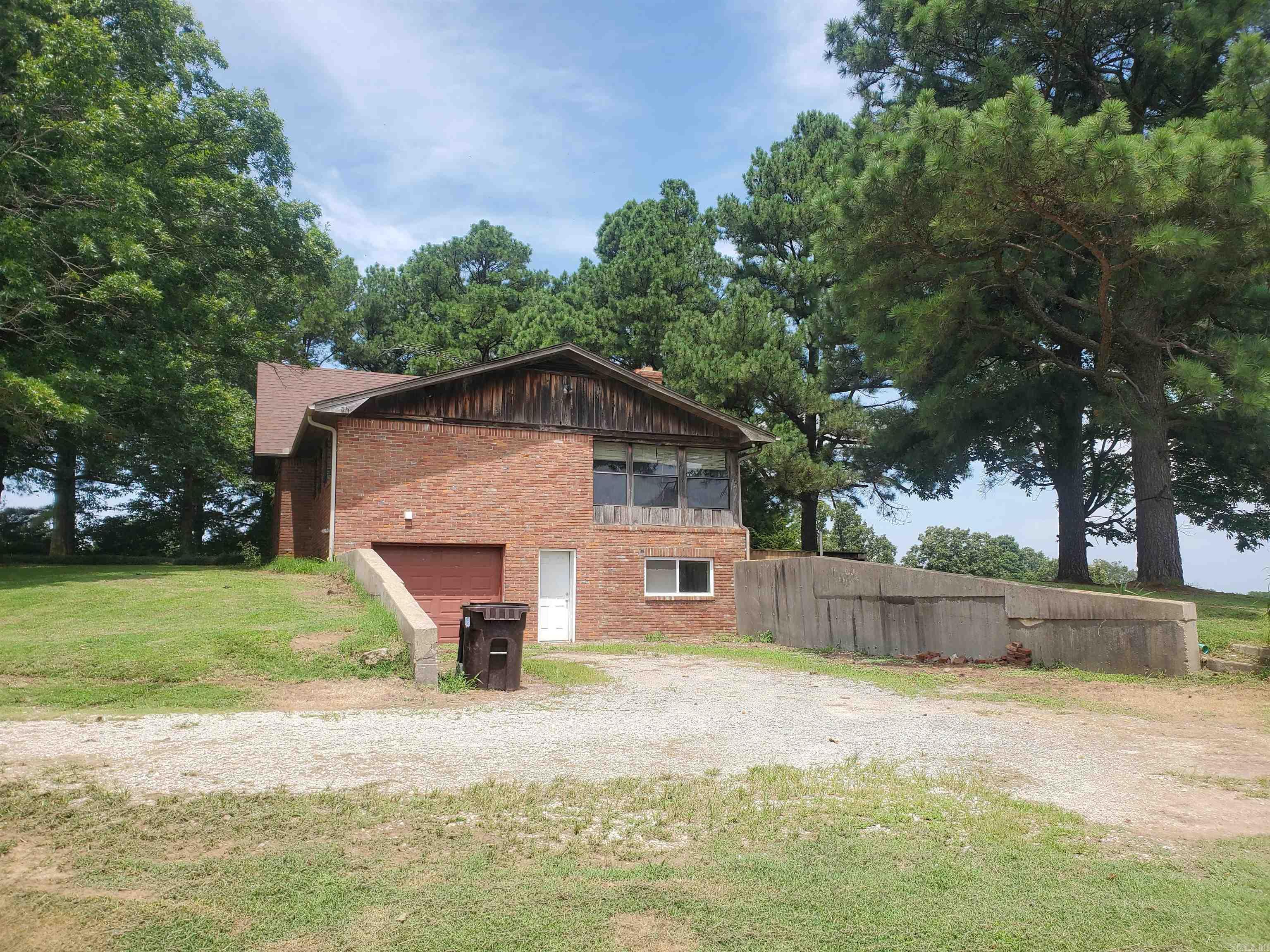 COUNTY - Residential