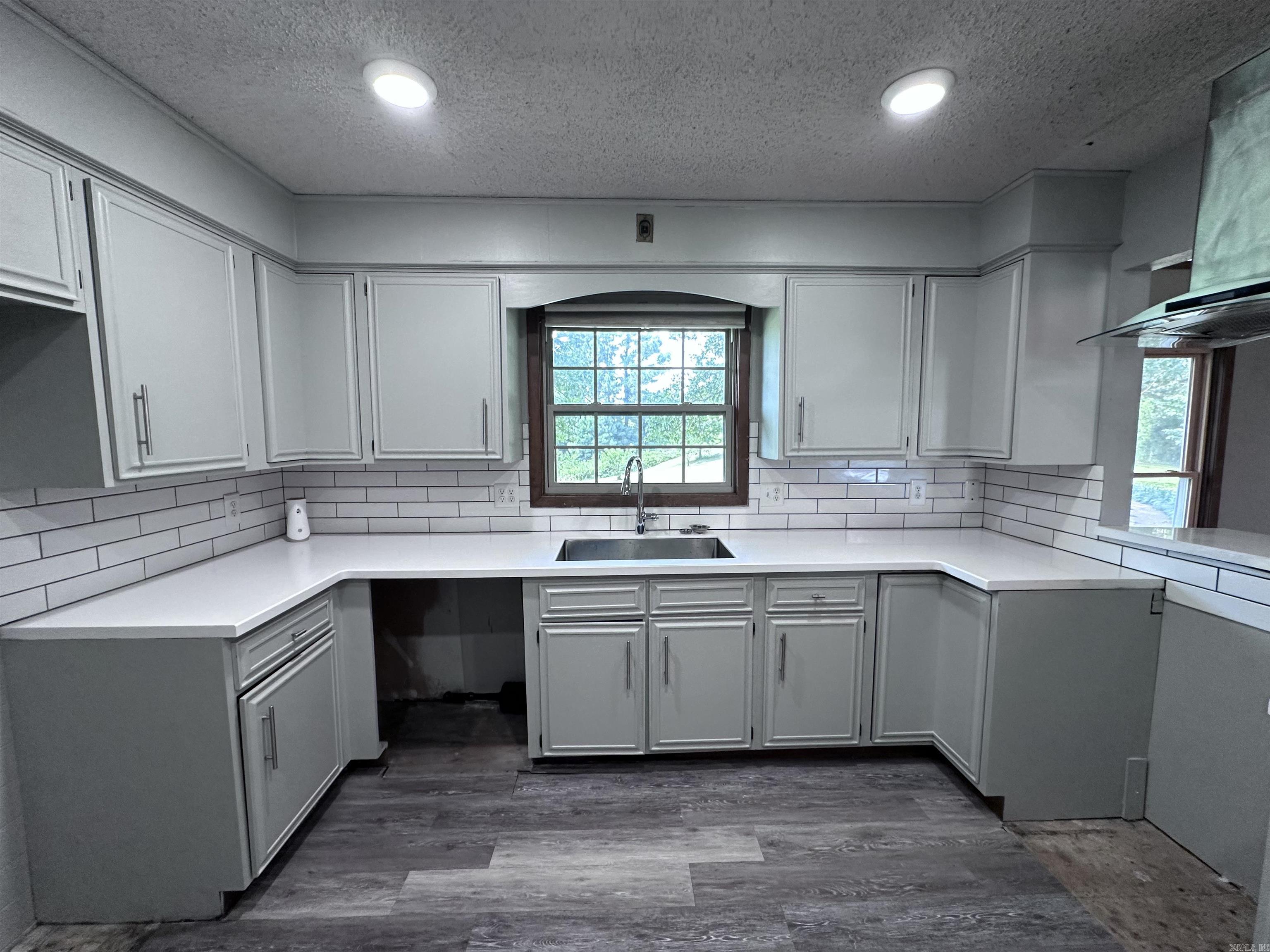 COUNTY - Residential