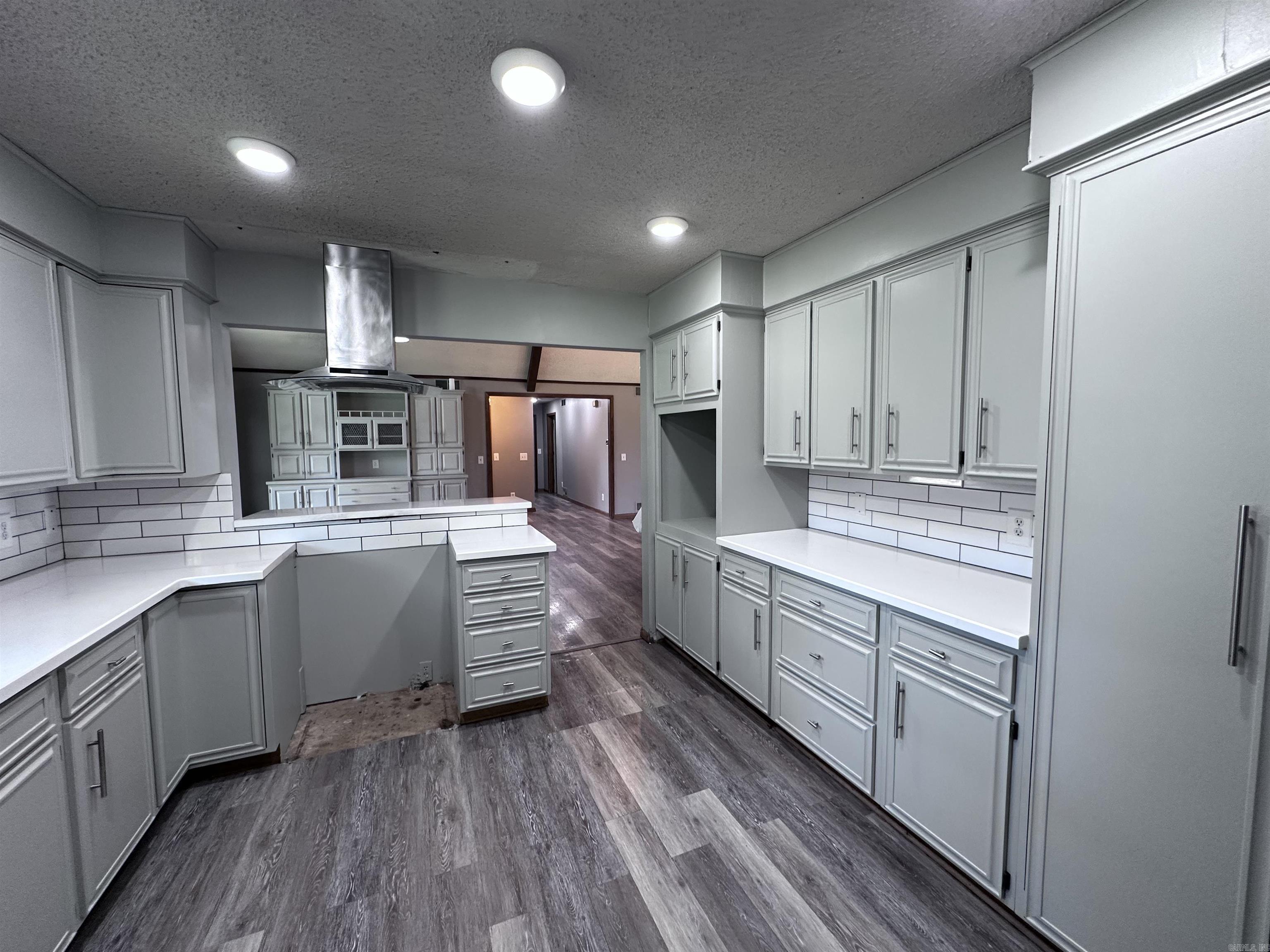 COUNTY - Residential