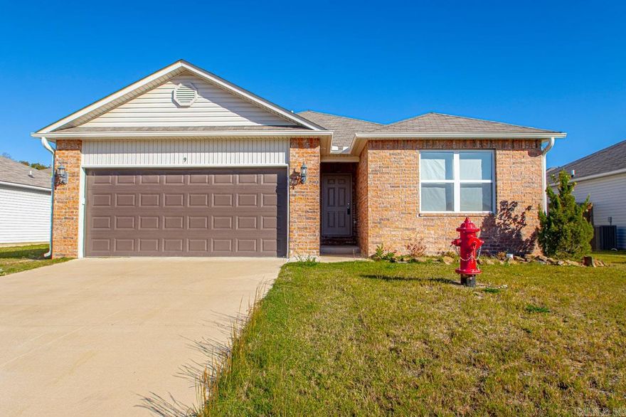 Welcome home! Very nice 3 bed 2 bath with plenty of space for a family. Nice open concept in the living area and spacious bedrooms. Two closets in the master bedroom, laundry room and fenced in backyard. Beautiful flooring with carpet in the bedrooms. Schedule your showing today!