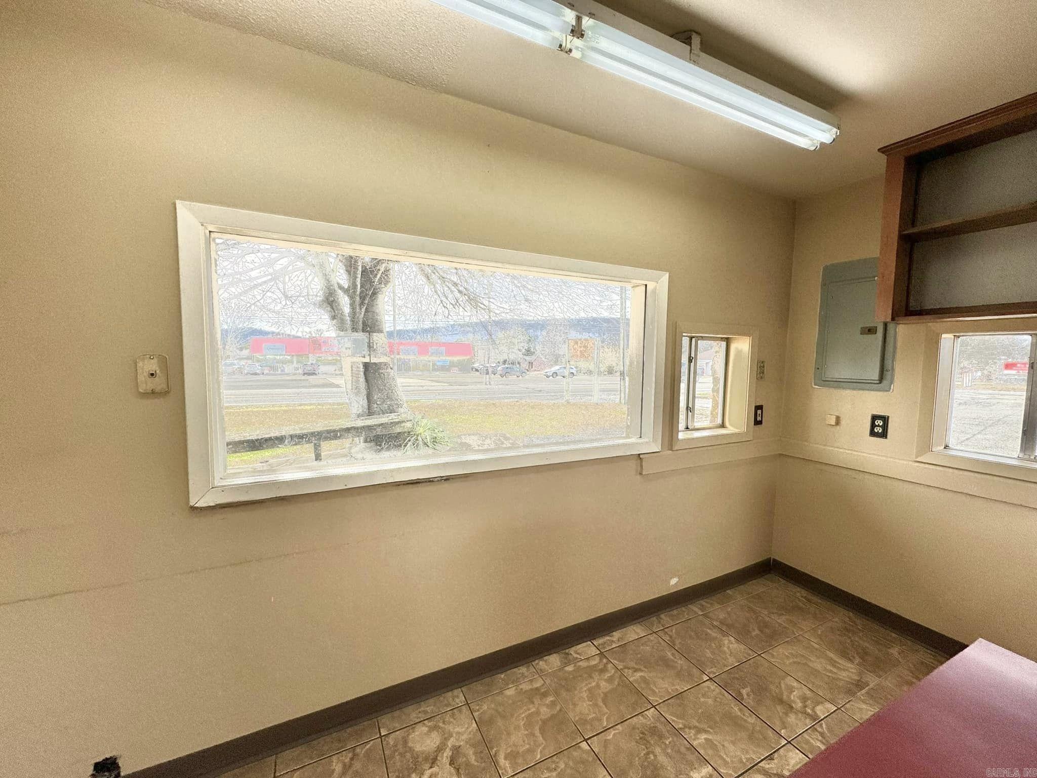 Metes & Bounds - Commercial Sale