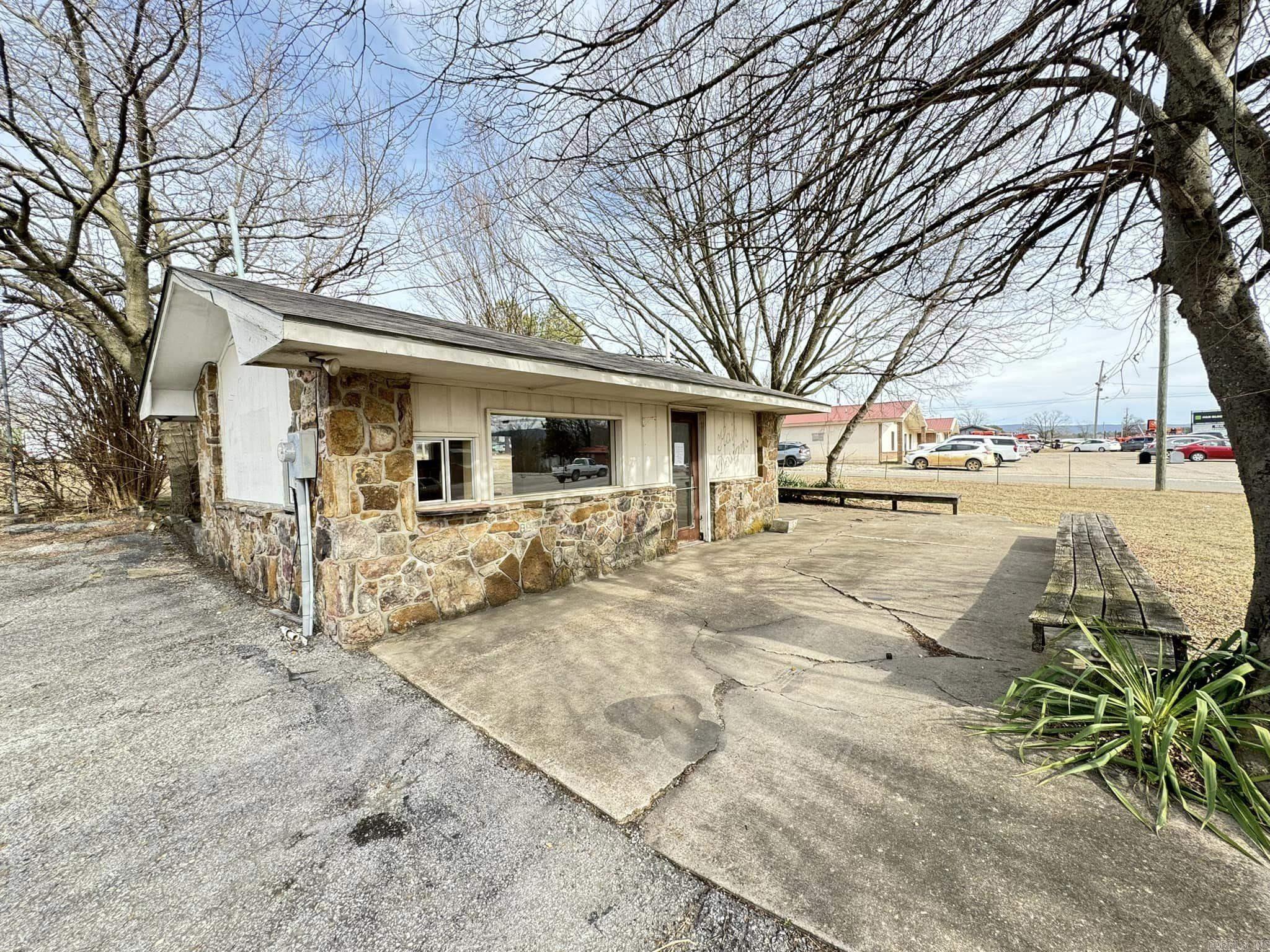 Metes & Bounds - Commercial Sale