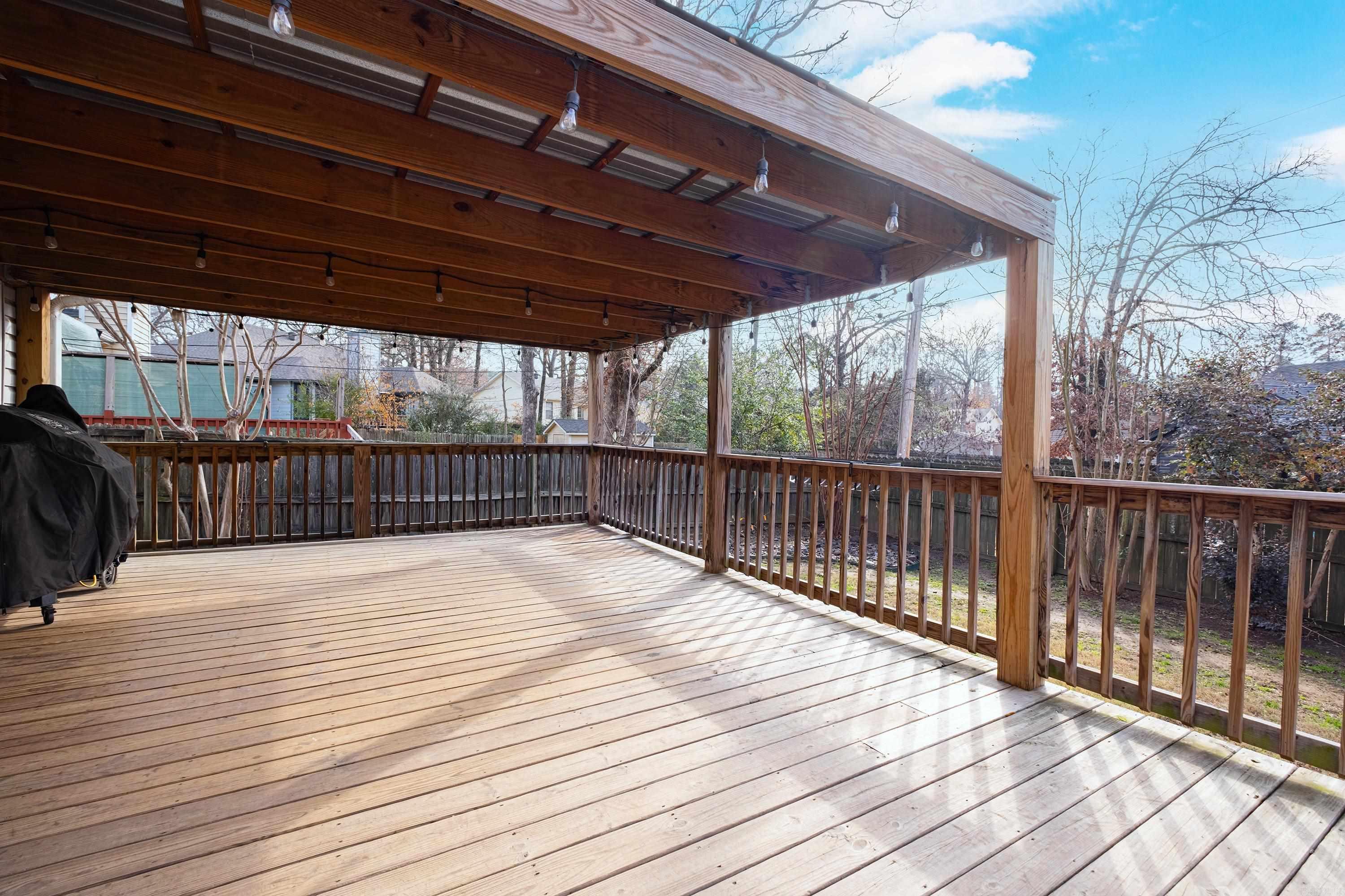 CEDAR RIDGE - Residential