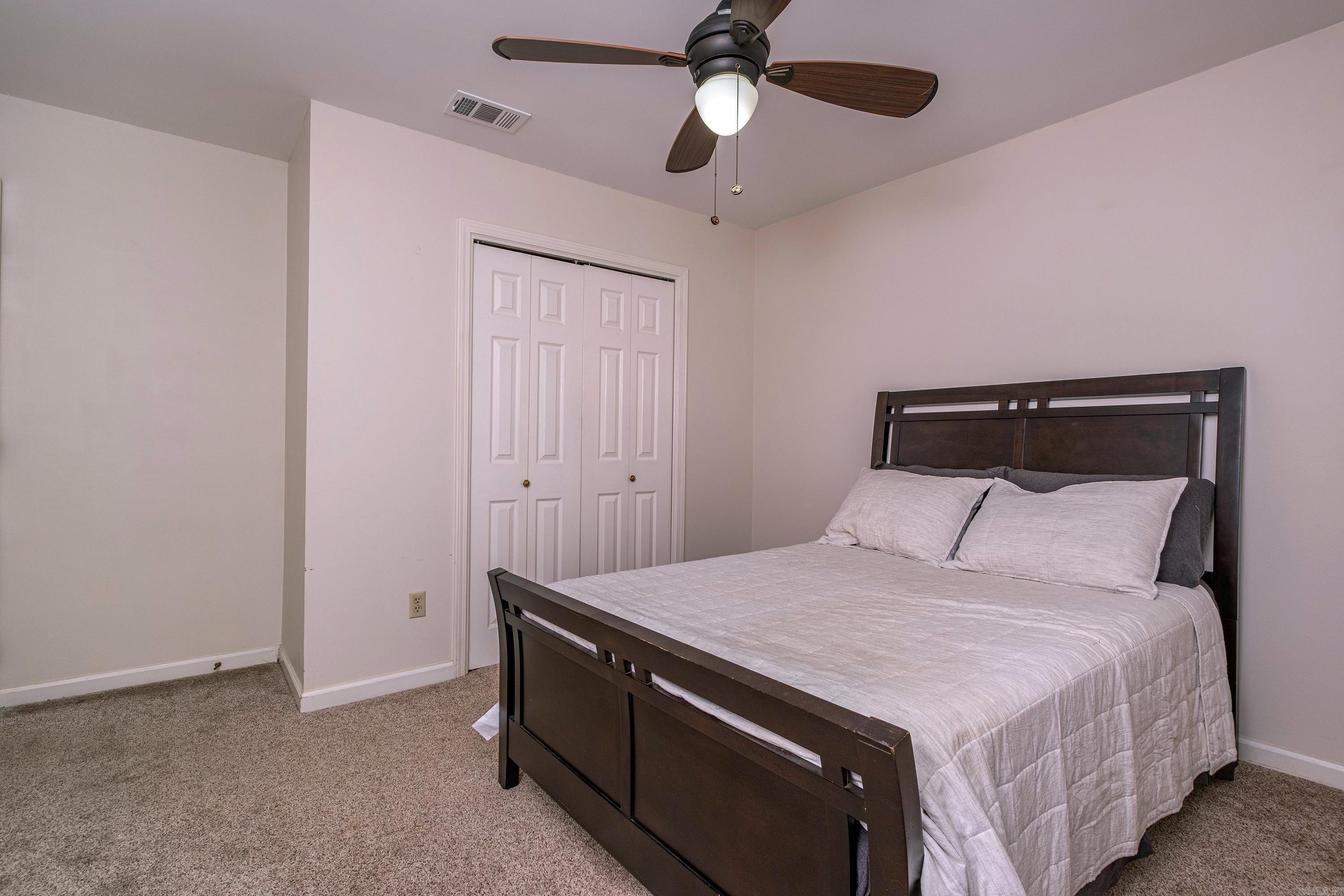 CEDAR RIDGE - Residential