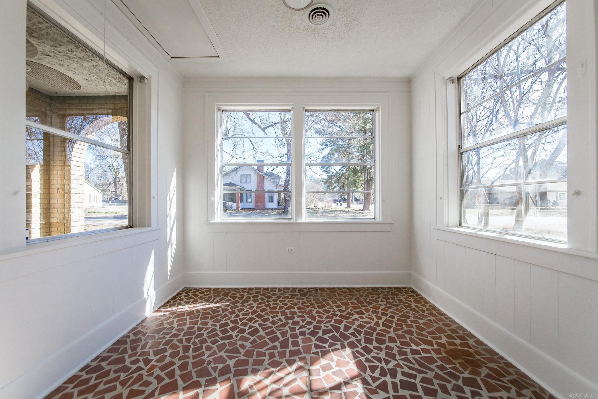 OT ENGLAND CITY - Residential