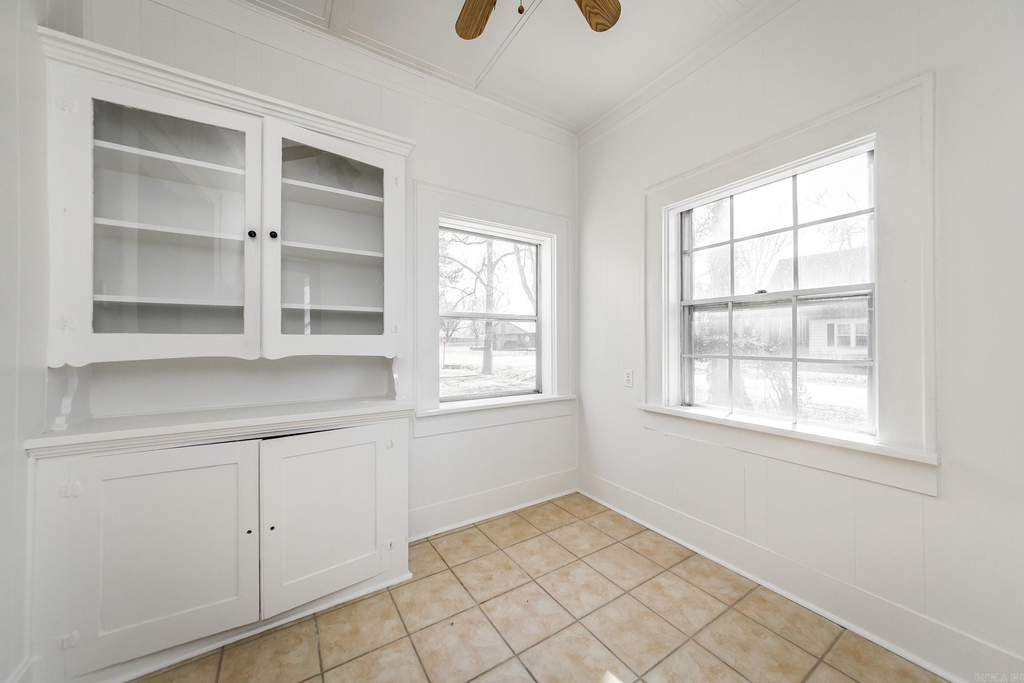 OT ENGLAND CITY - Residential