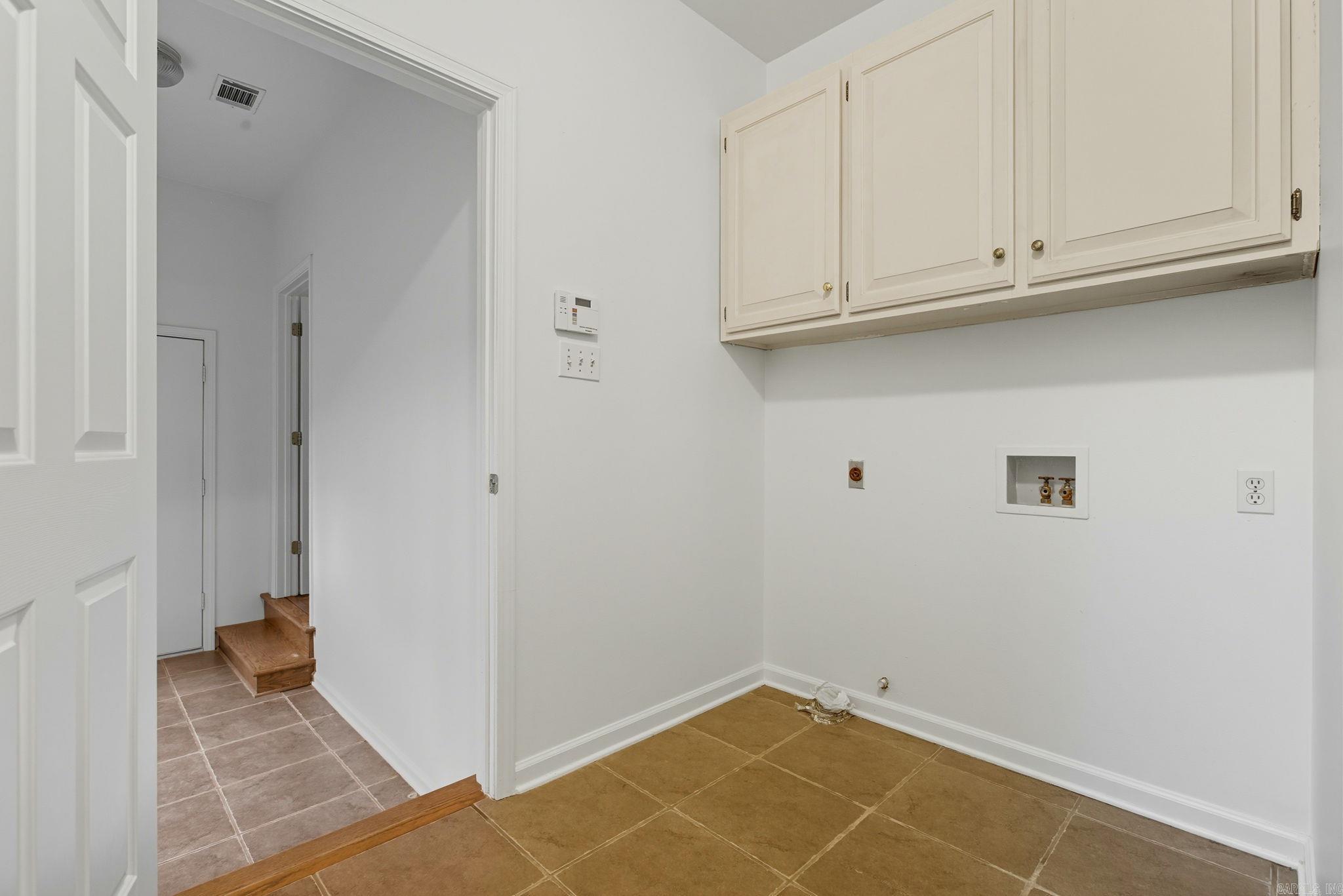 CARRIAGE CREEK - Residential