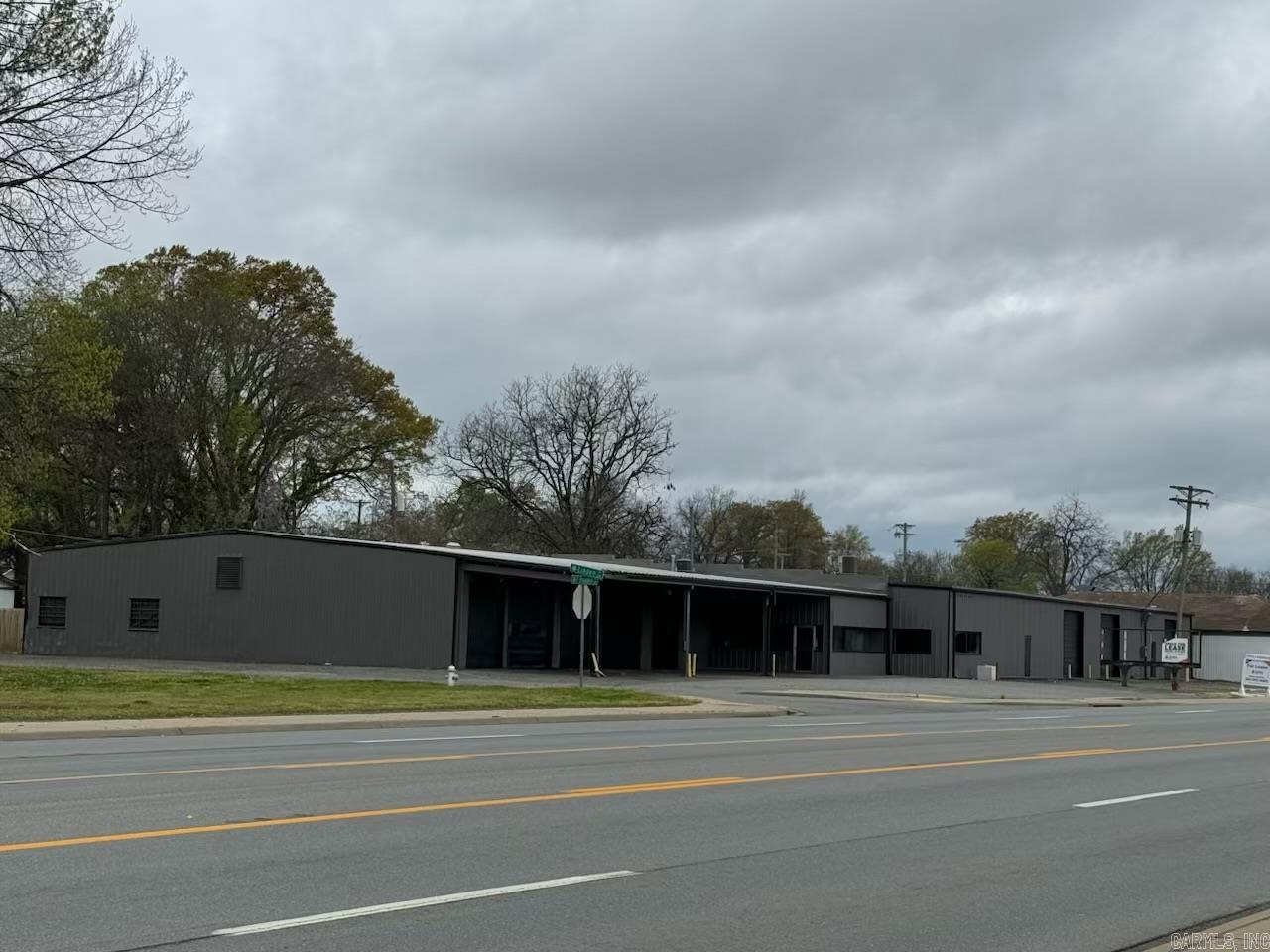 Choctaw - Commercial Lease