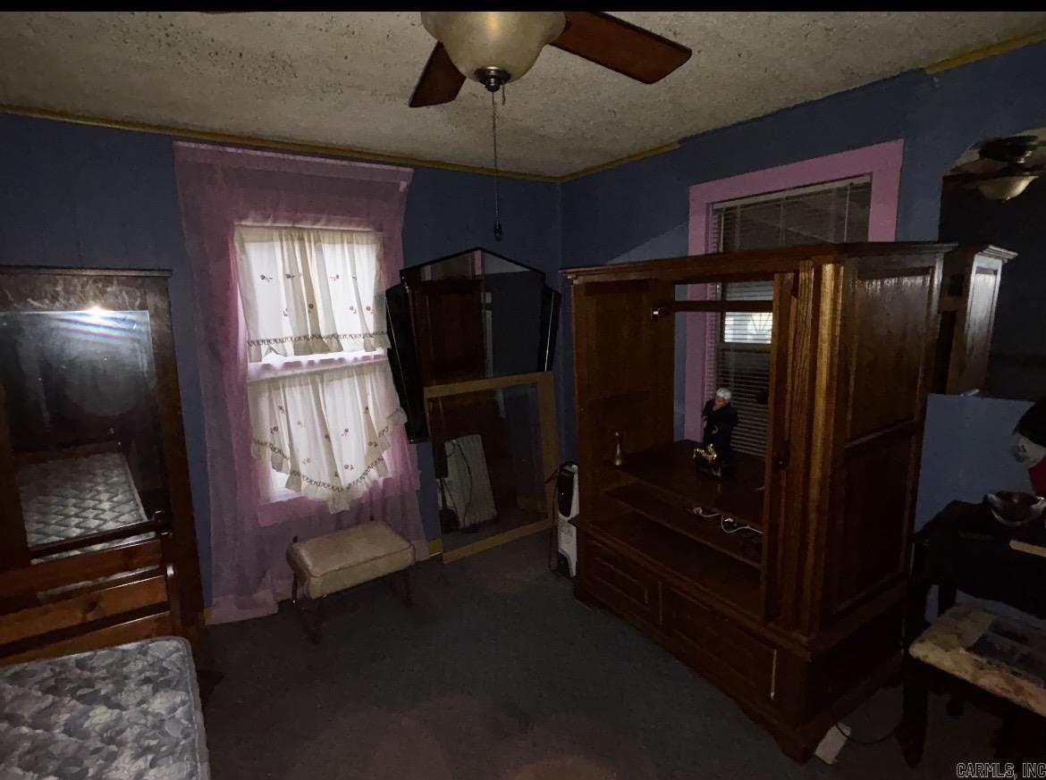 BARROW JOHN - Residential