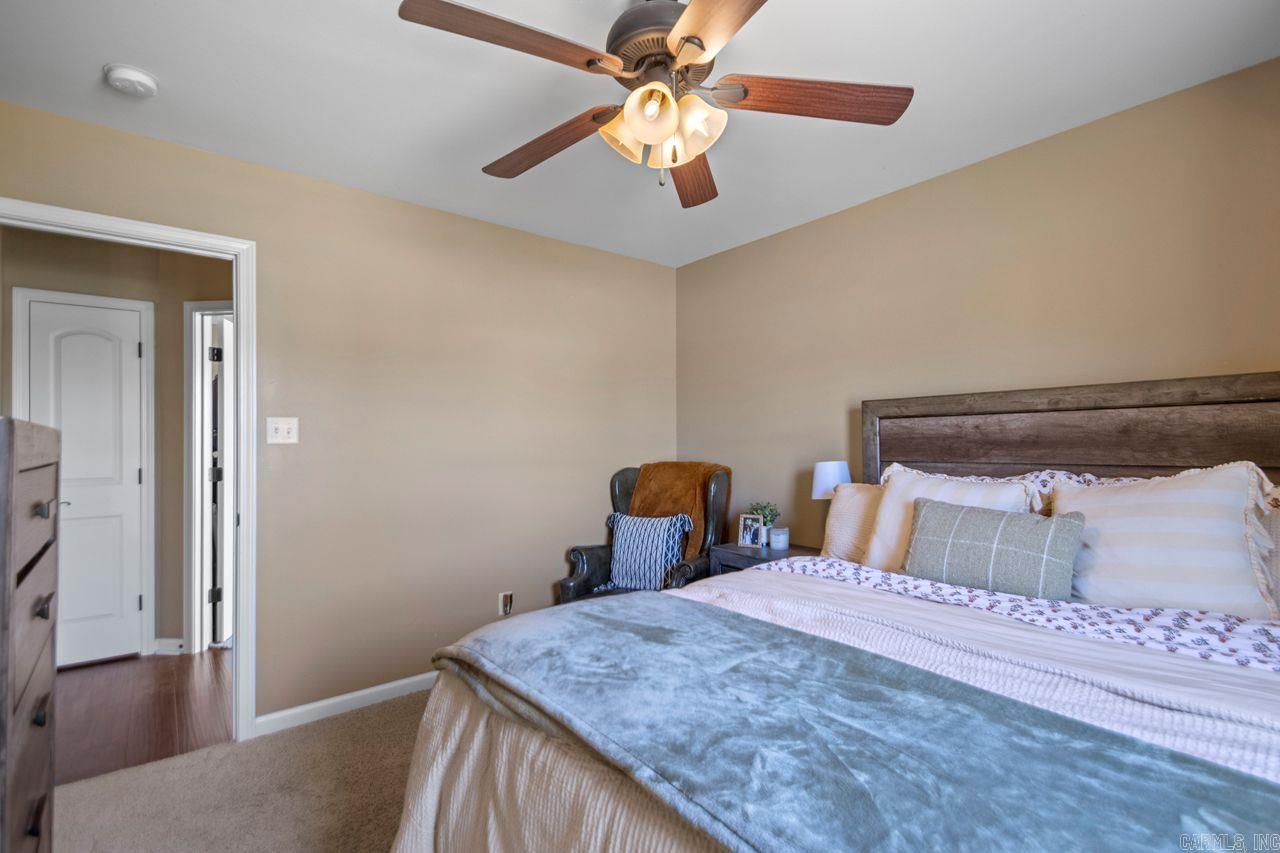 NORTH HAVEN - Residential