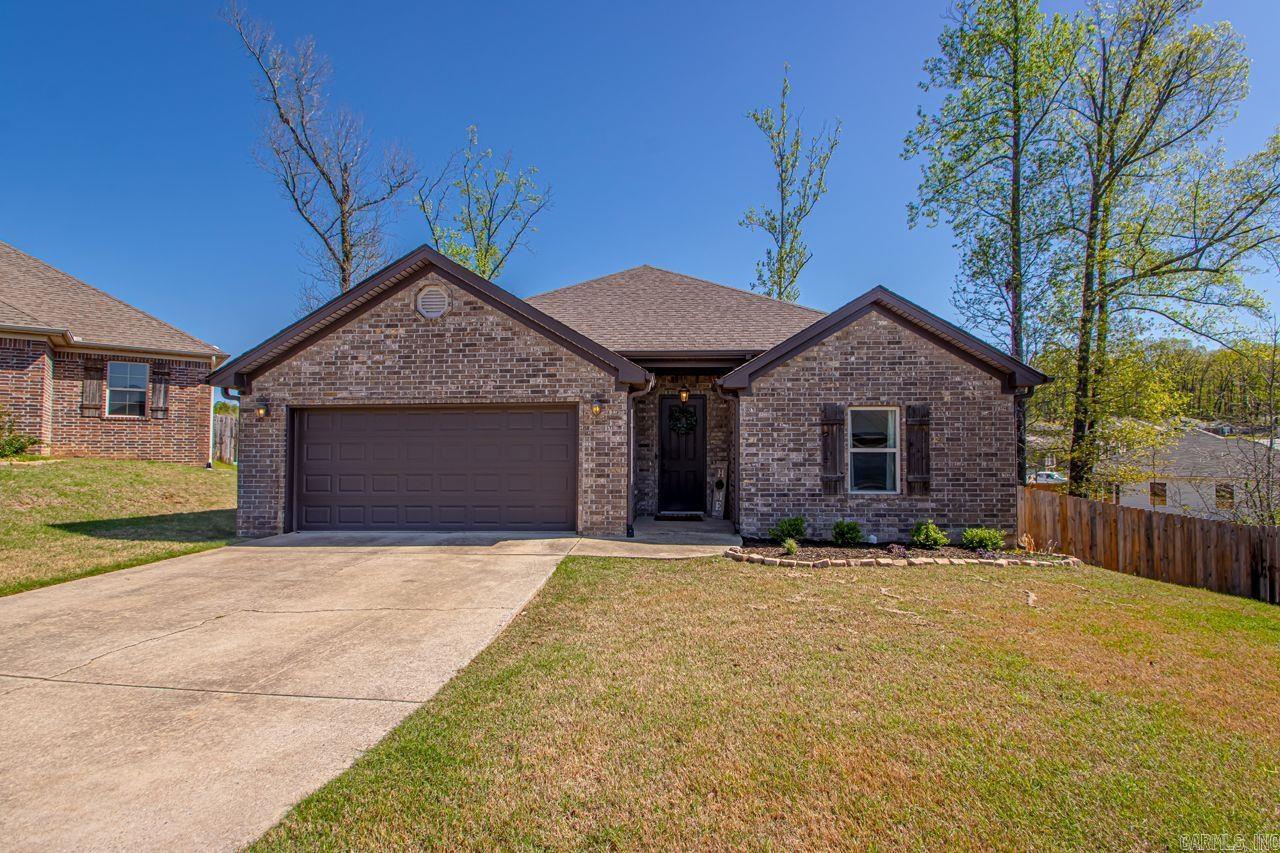 NORTH HAVEN - Residential