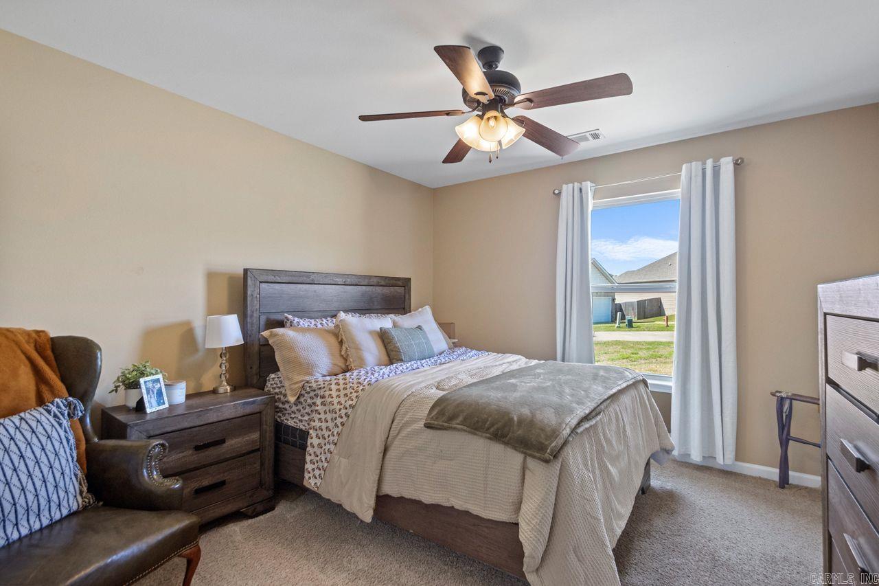 NORTH HAVEN - Residential