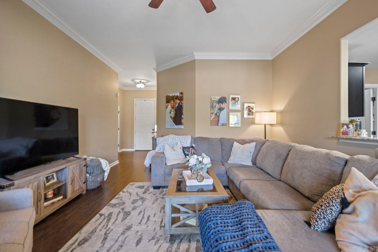 NORTH HAVEN - Residential