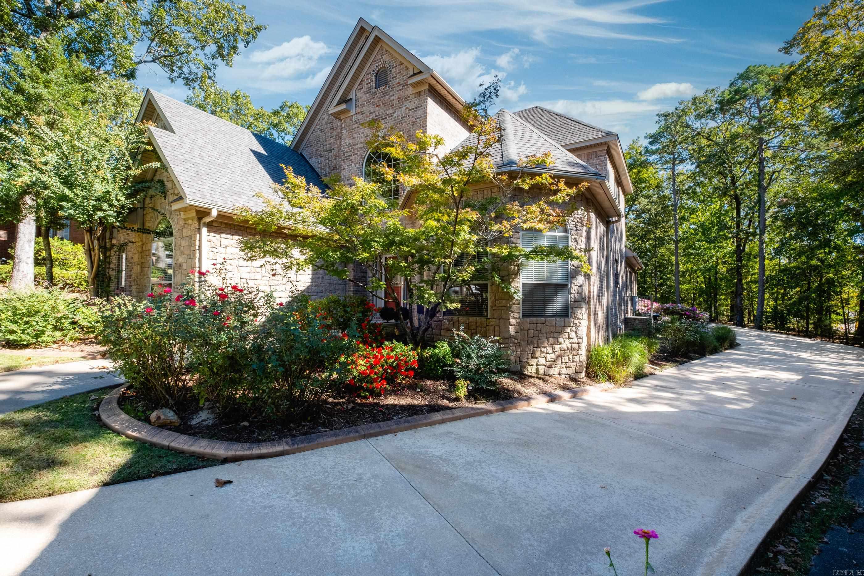 PLEASANT VALLEY MANOR - Residential