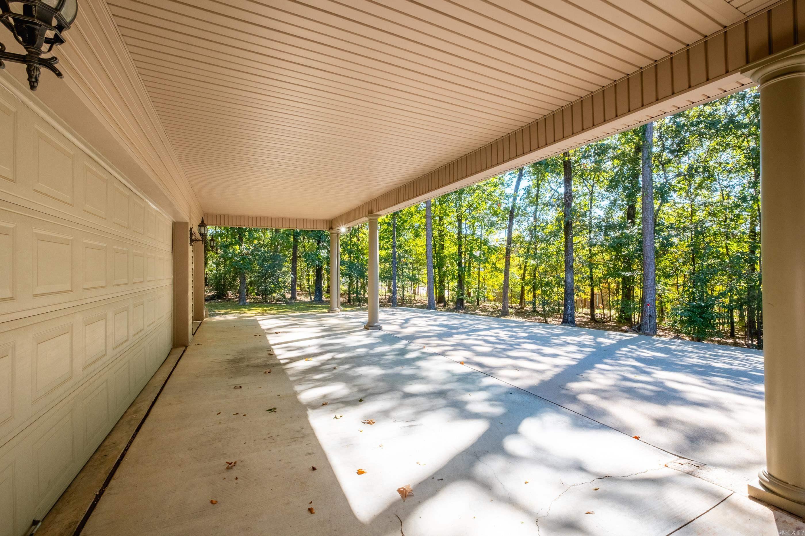 PLEASANT VALLEY MANOR - Residential