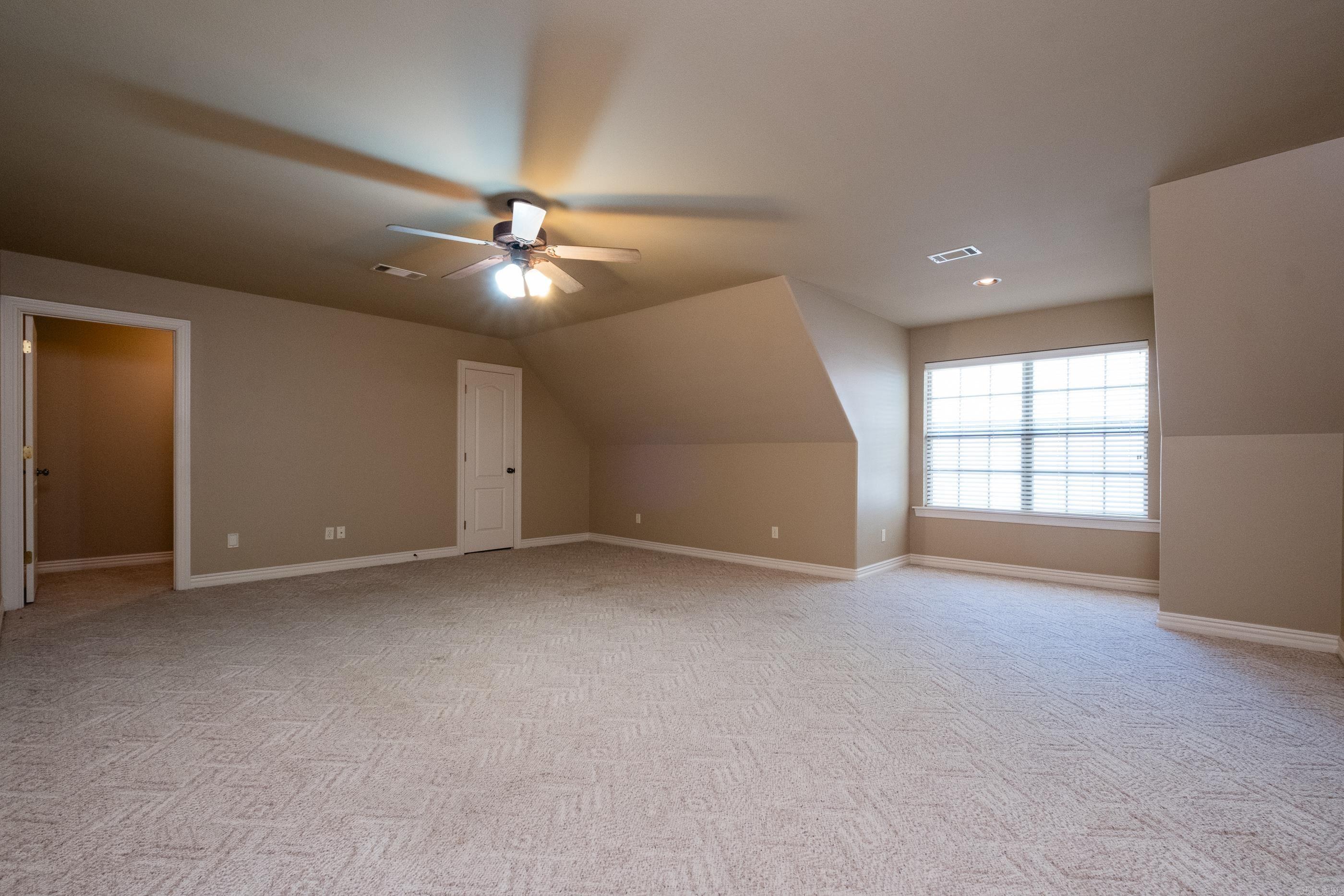 PLEASANT VALLEY MANOR - Residential
