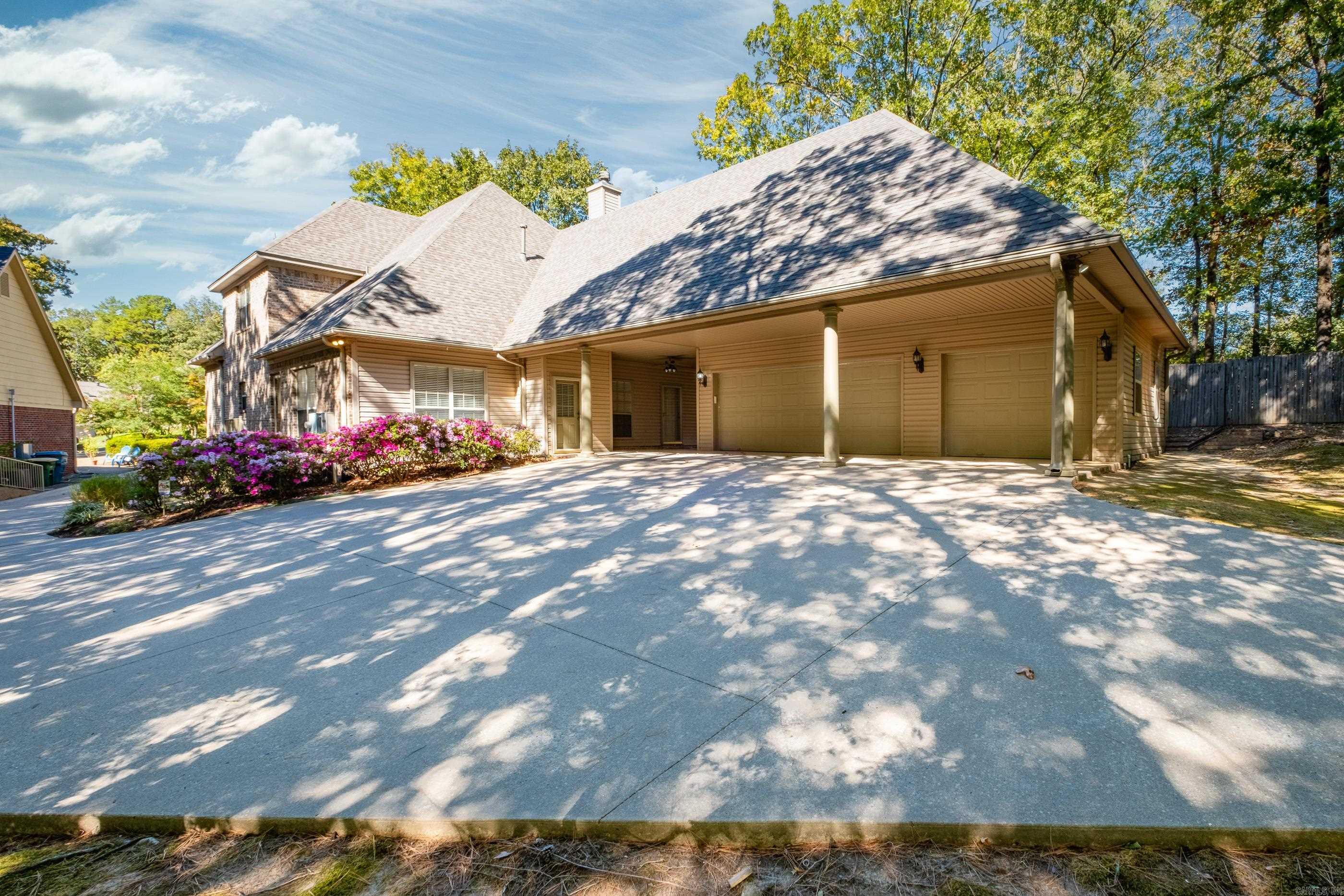 PLEASANT VALLEY MANOR - Residential