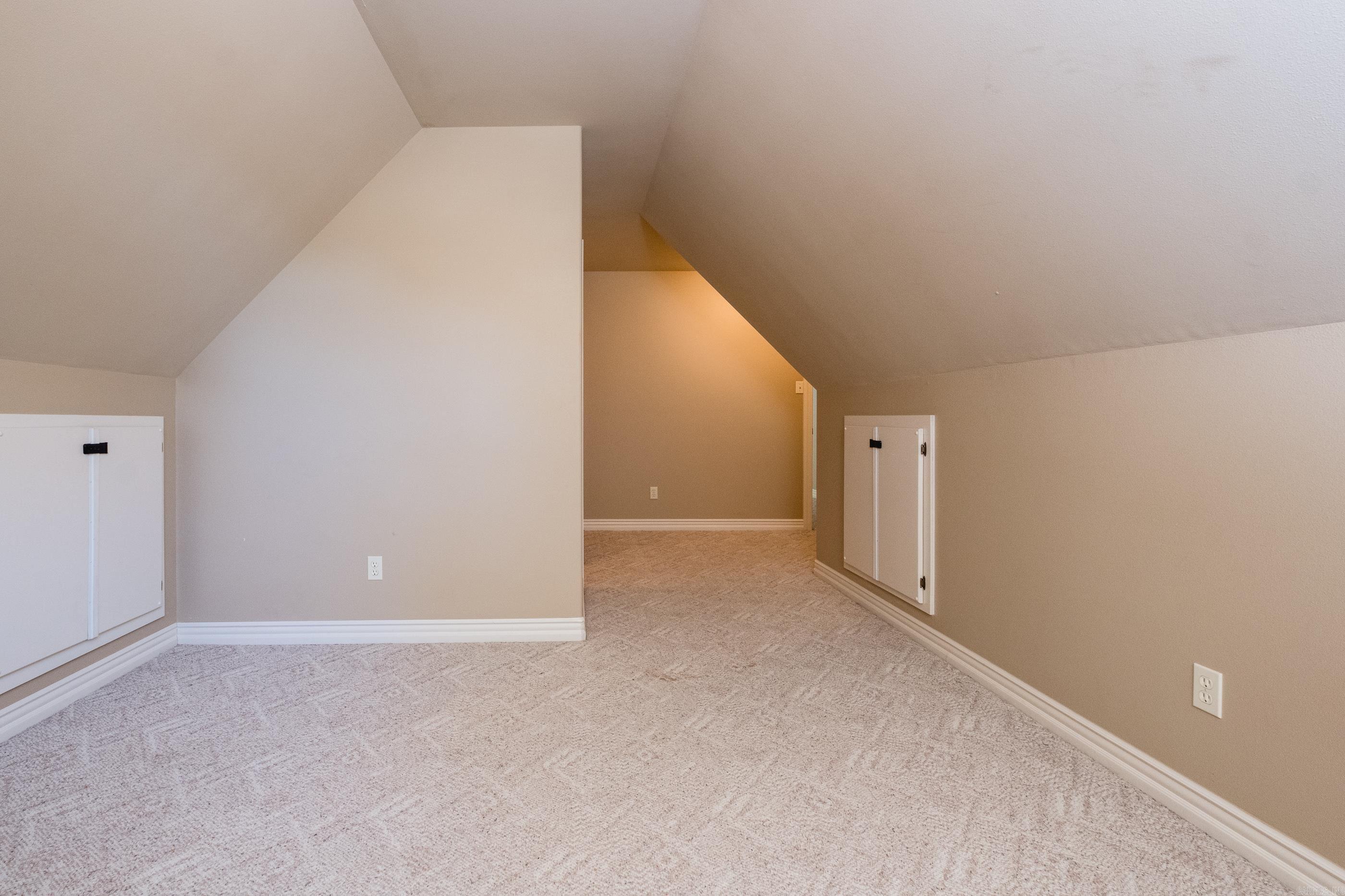 PLEASANT VALLEY MANOR - Residential