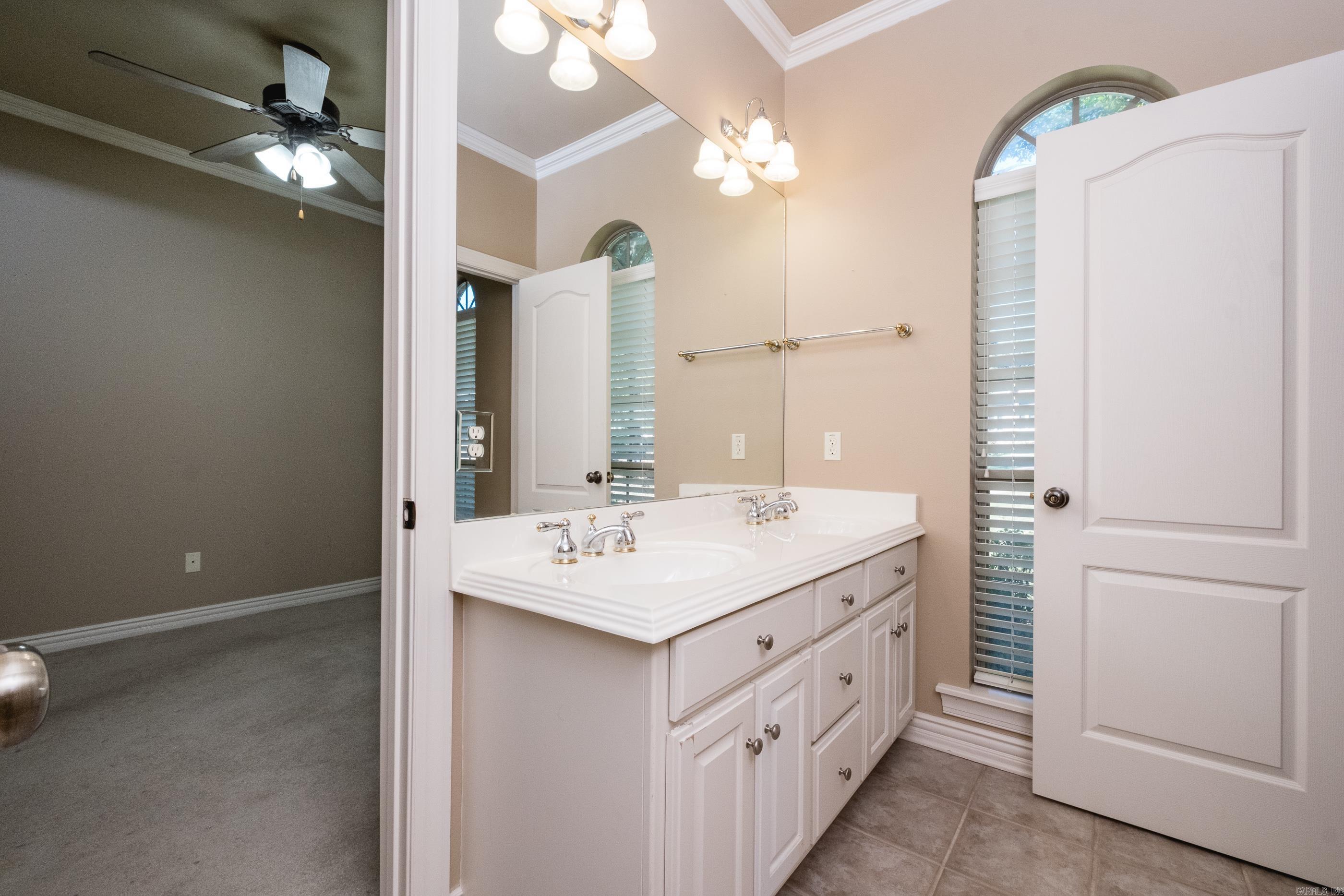 PLEASANT VALLEY MANOR - Residential