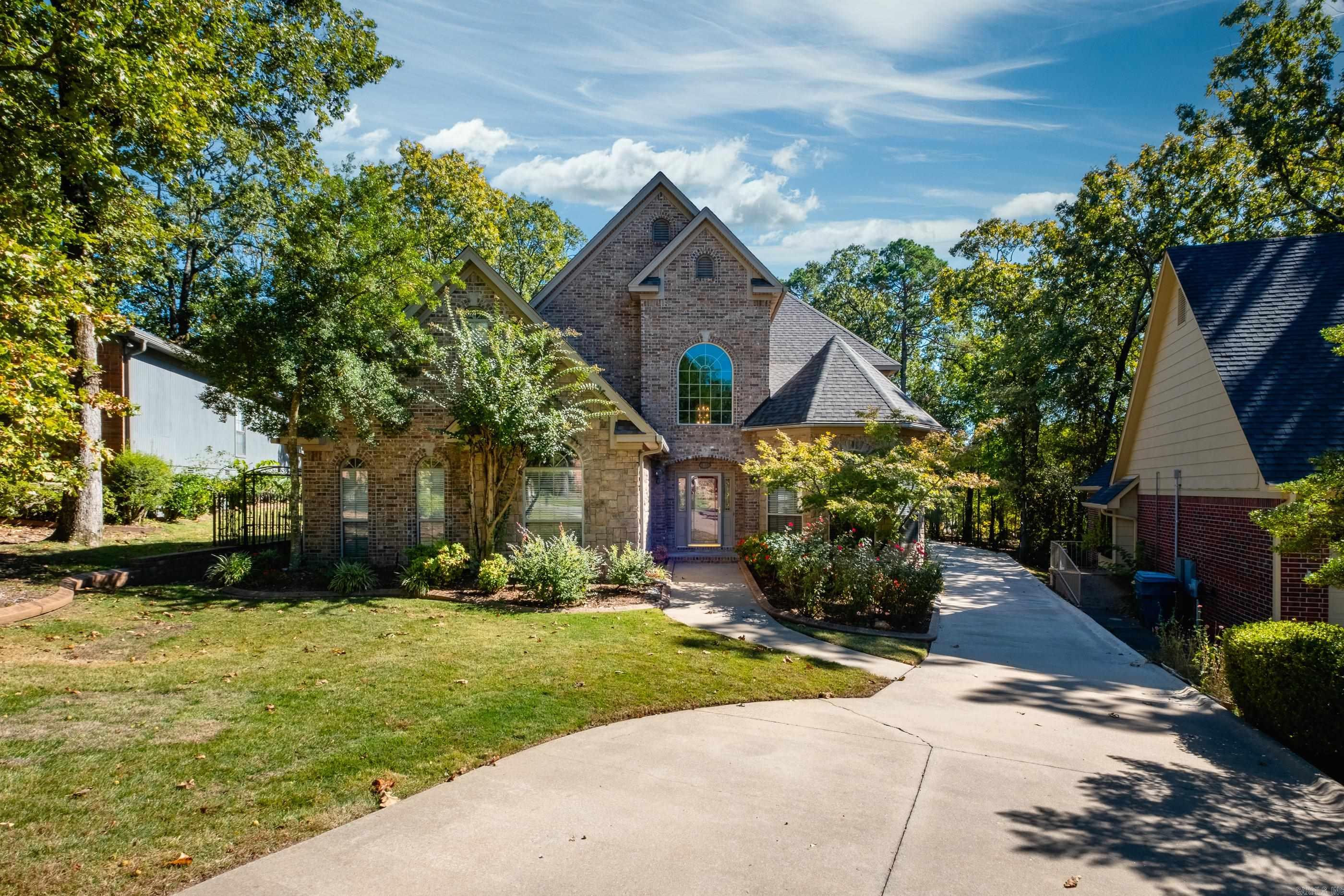 PLEASANT VALLEY MANOR - Residential
