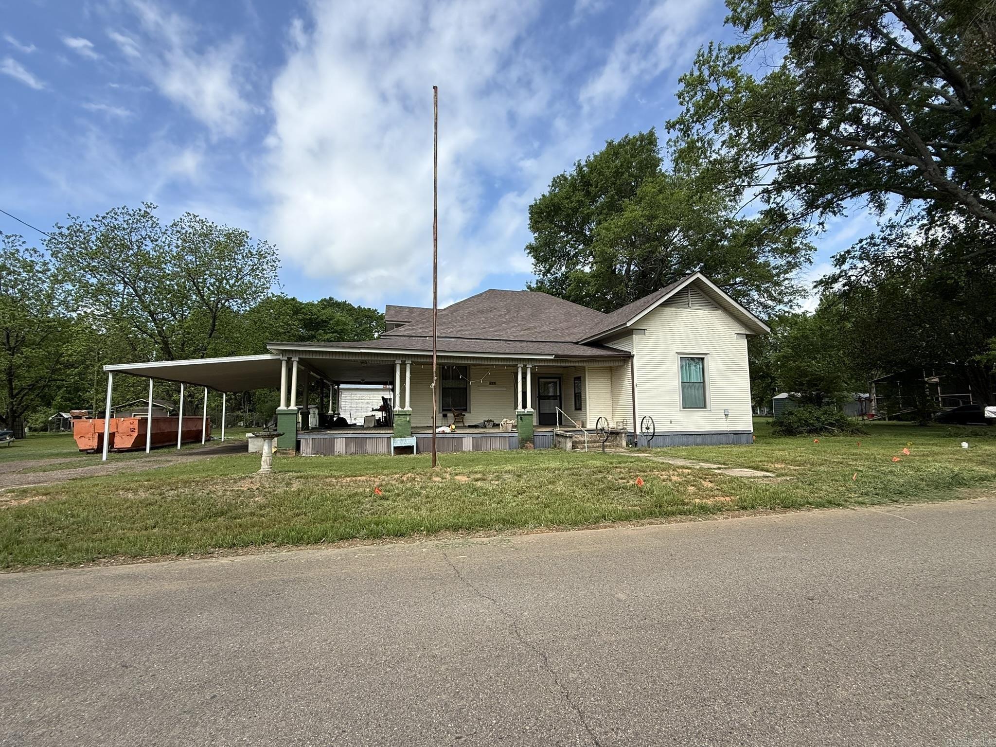 Original Mineral Springs - Residential