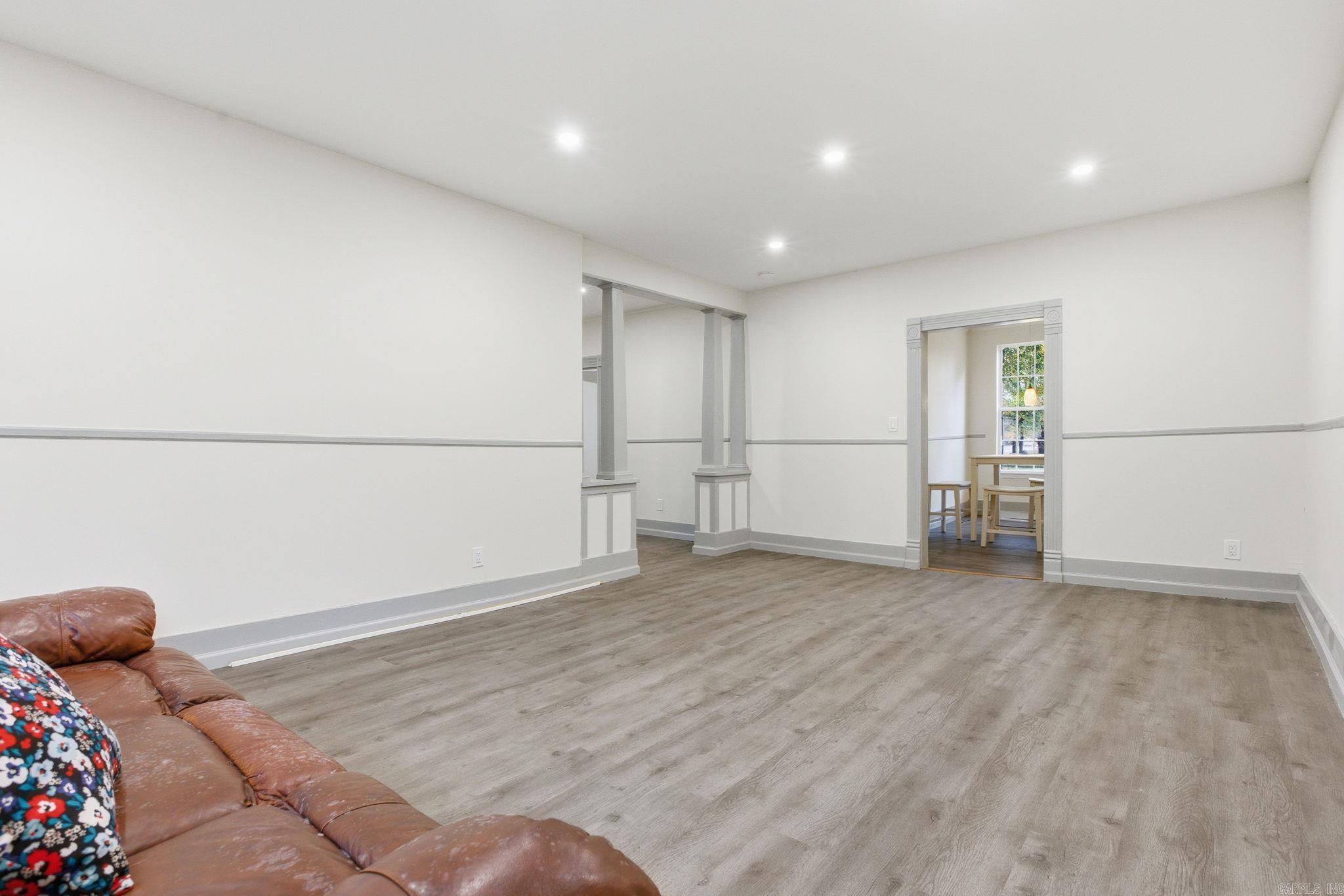 Reinschs - Residential