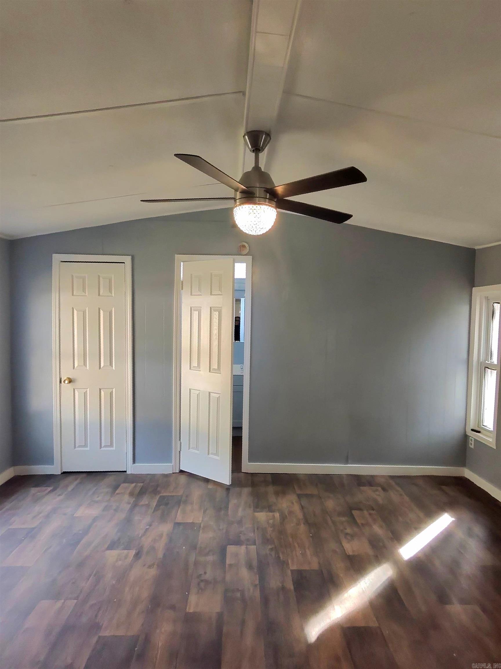 Shannon Hills - Land