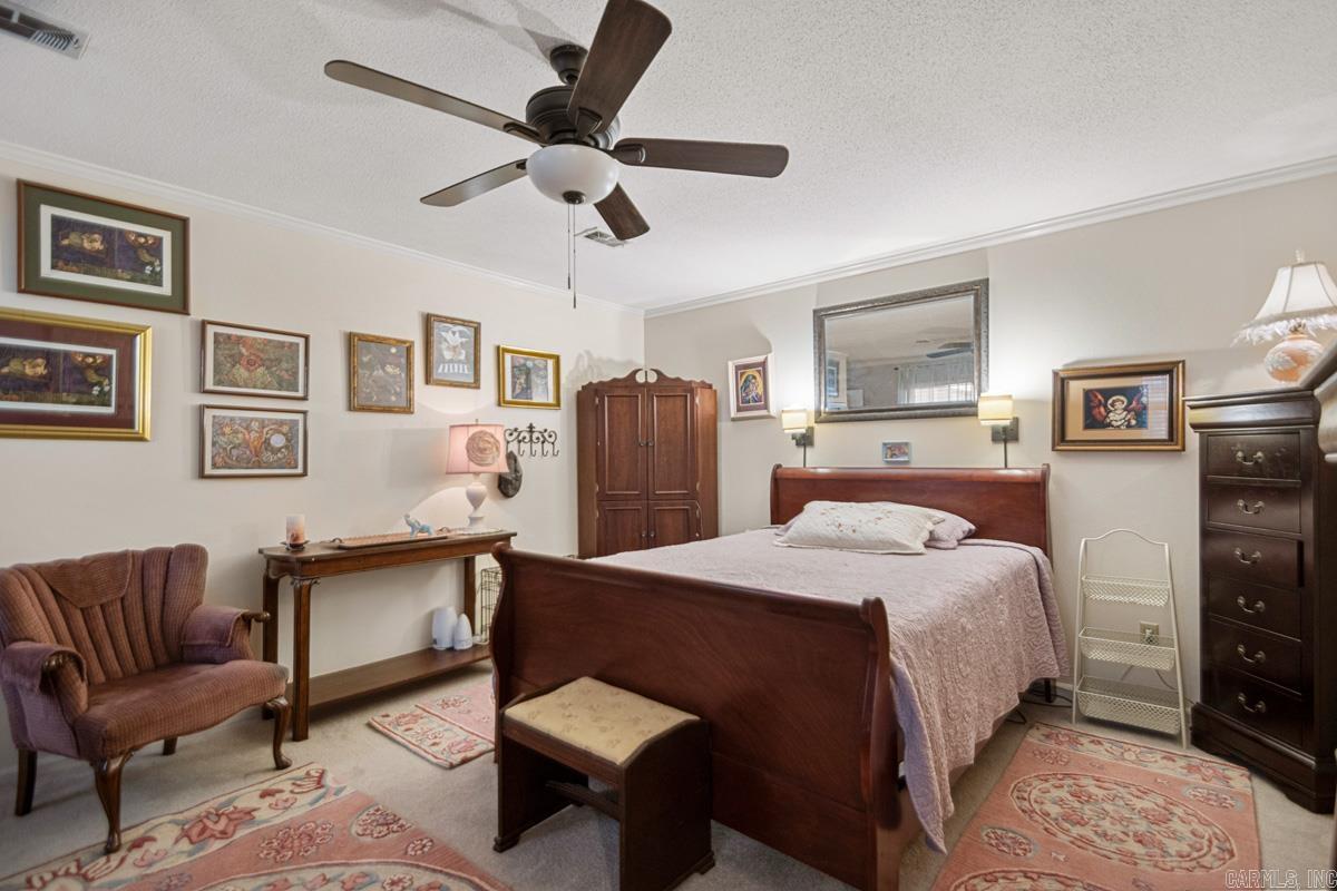 COLONY WEST - Residential
