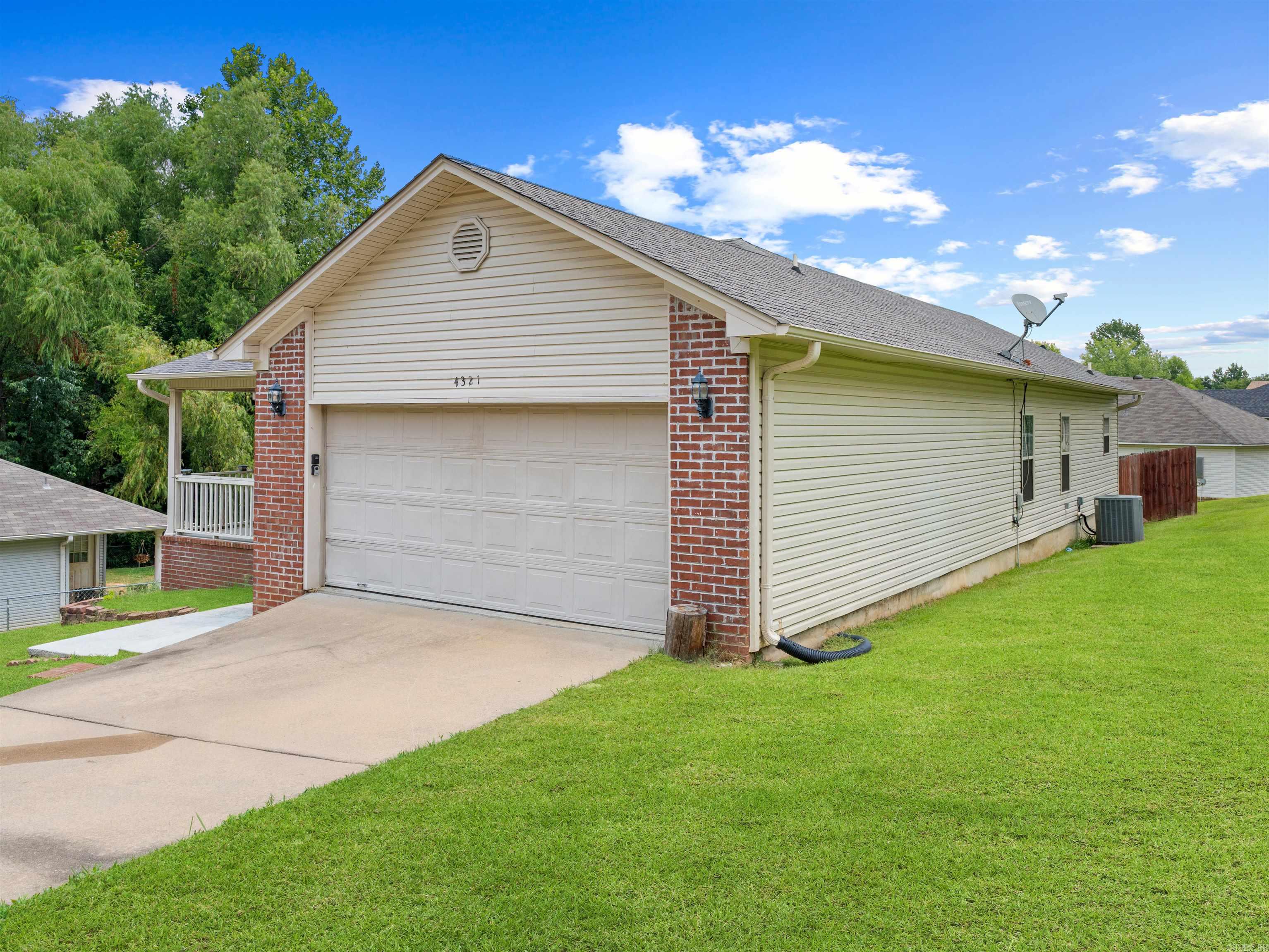 ASHLEY PLACE - Residential