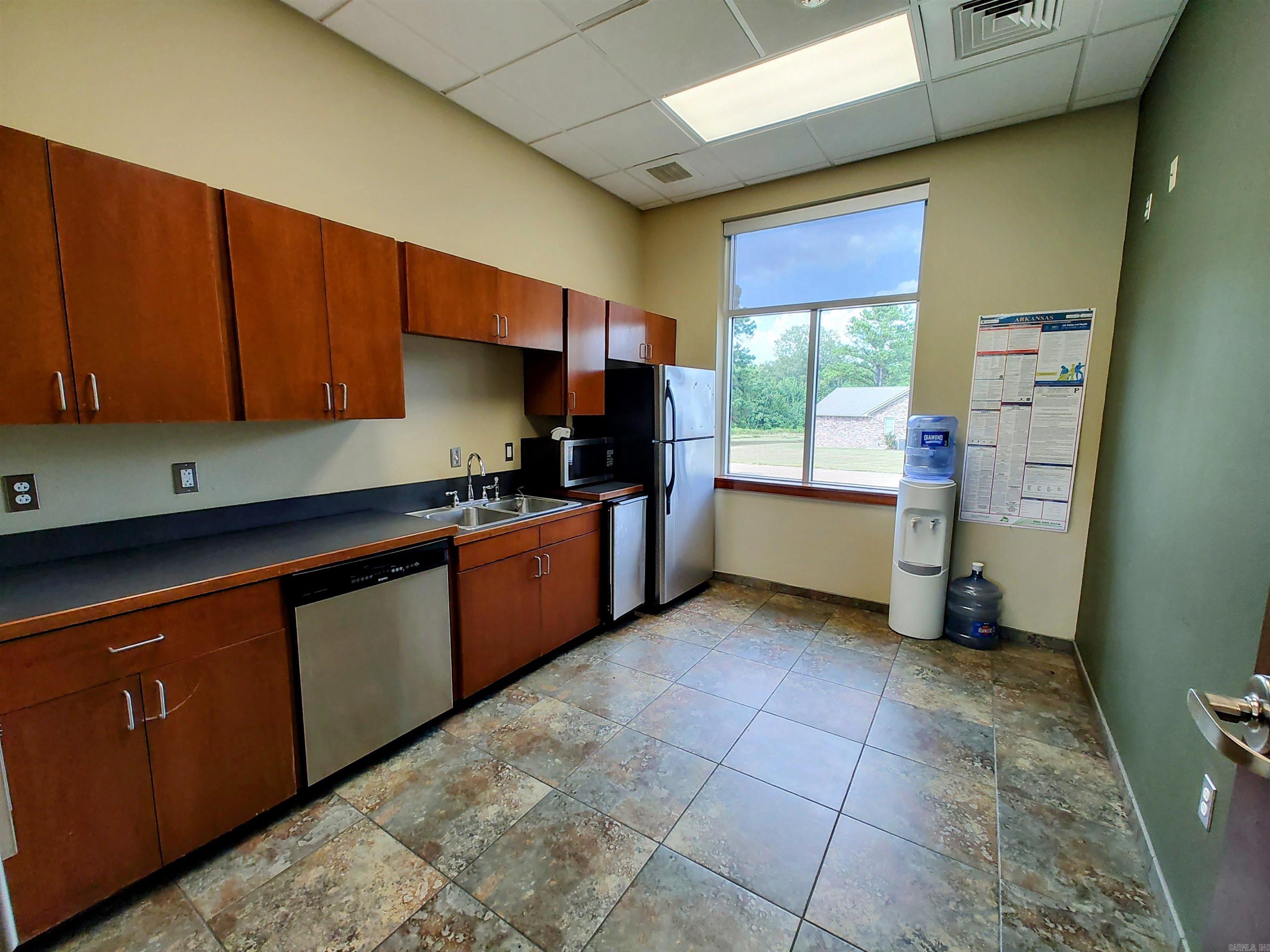 Metes & Bounds - Commercial Sale