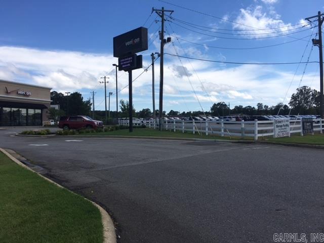 GREAT VISIBILITY WITH ACCESS TO ALCOA ROAD. FRONT 2 ACRES GOOD FOR RESTAURANT, OR RETAIL, OR BOTH. EXPECTATION IS TO BUILD A HOTEL ON THE TRACT SOUTH OF THIS TRACT.