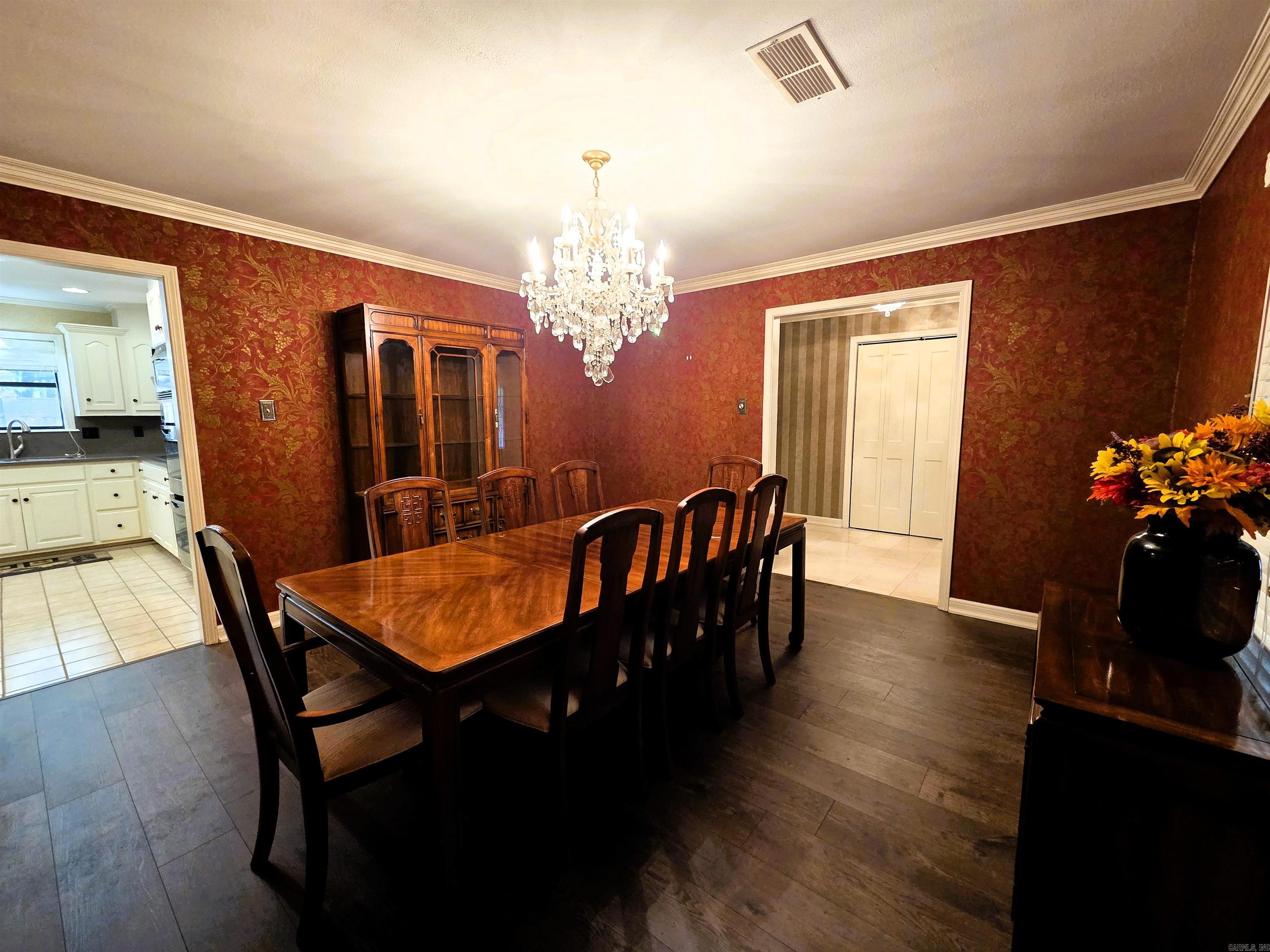 Elm Woods - Residential