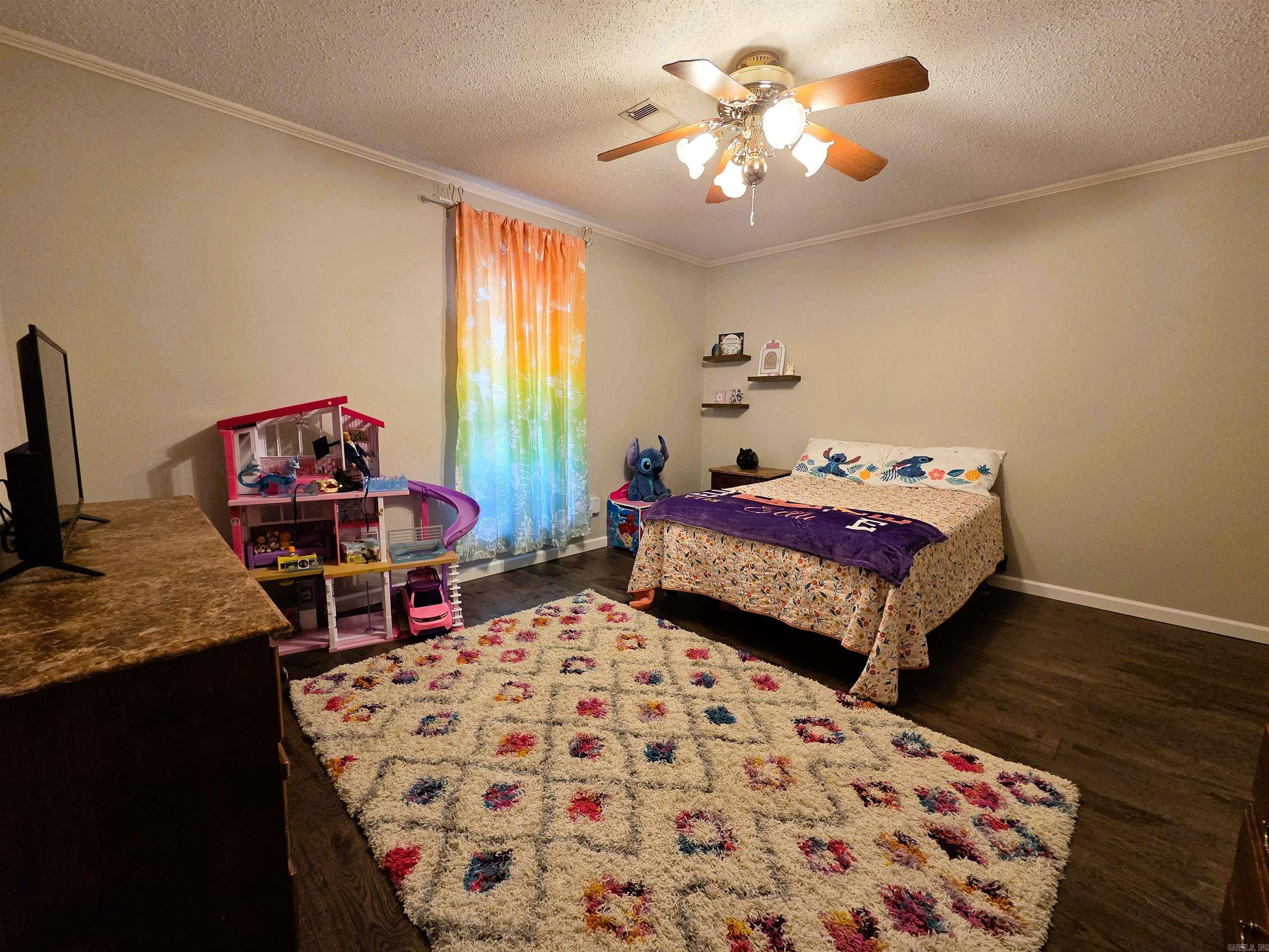 Elm Woods - Residential