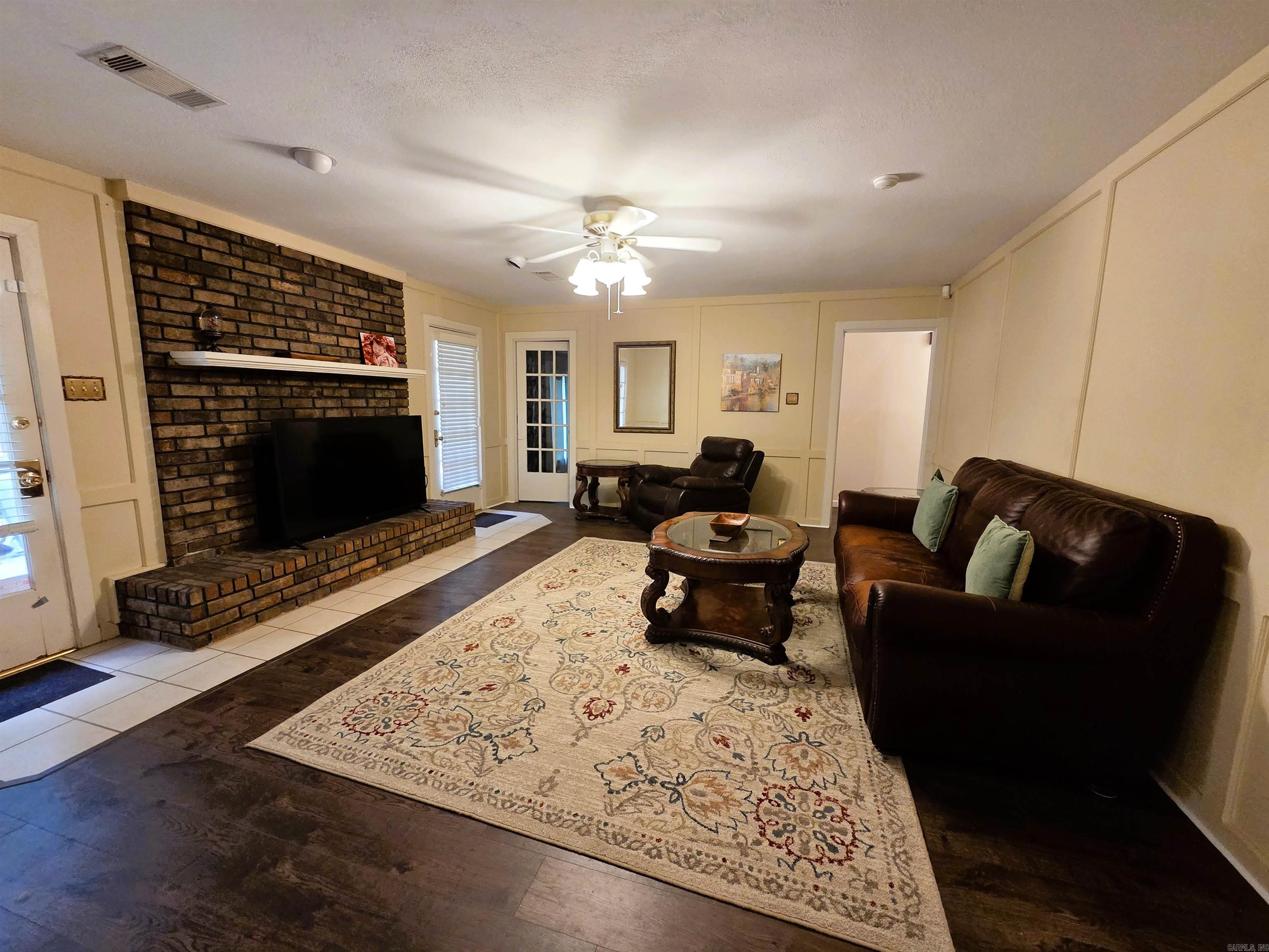 Elm Woods - Residential